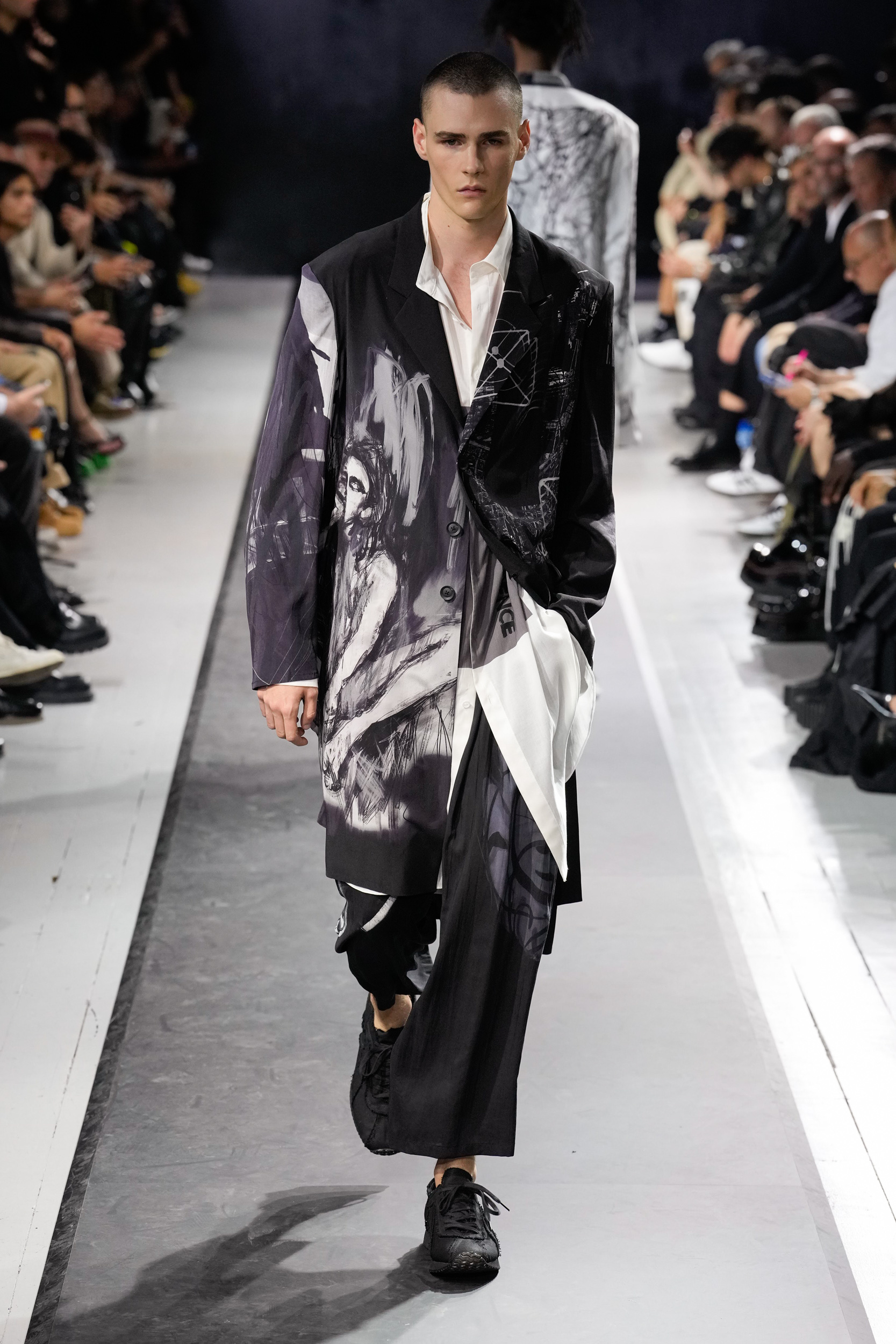 Yohji Yamamoto  Spring 2025 Men's Fashion Show