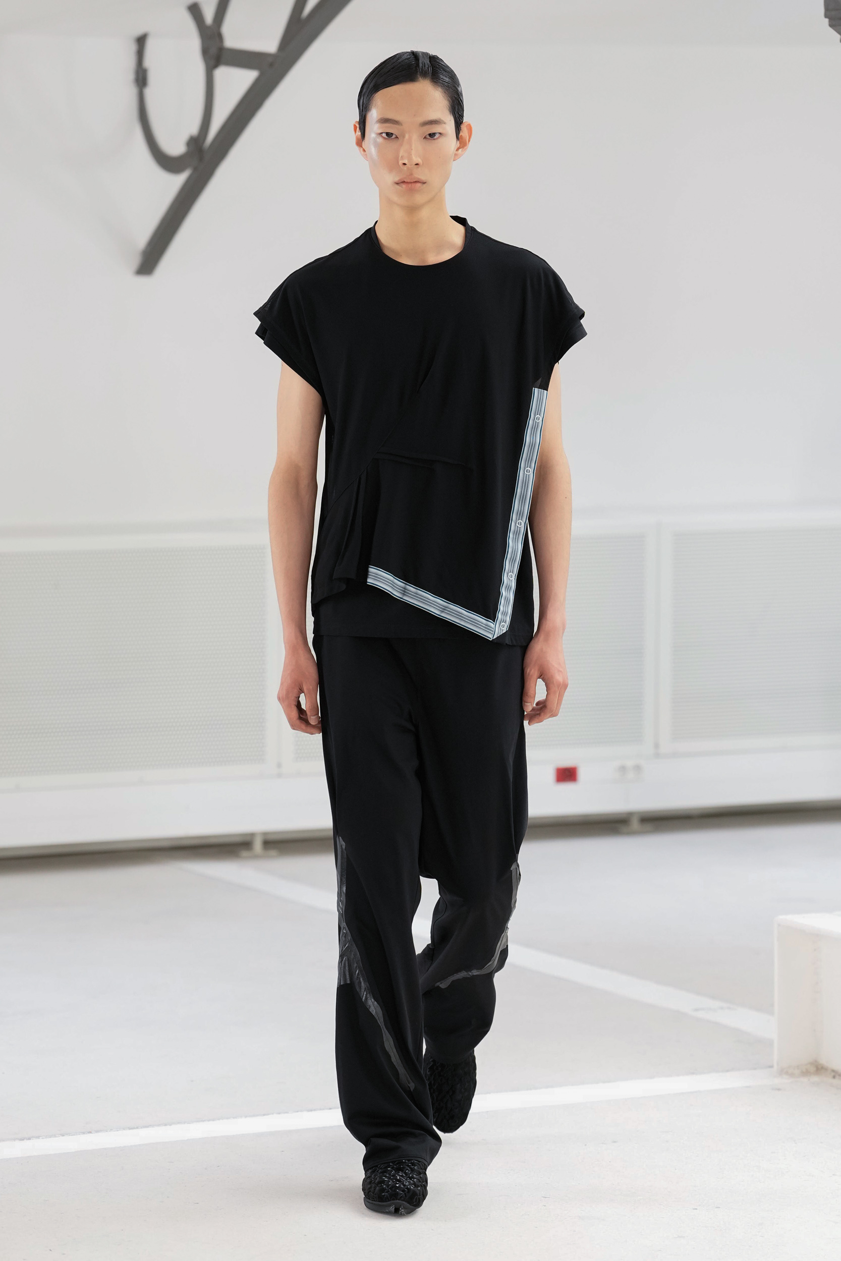 Kiko Kostadinov  Spring 2025 Men's Fashion Show