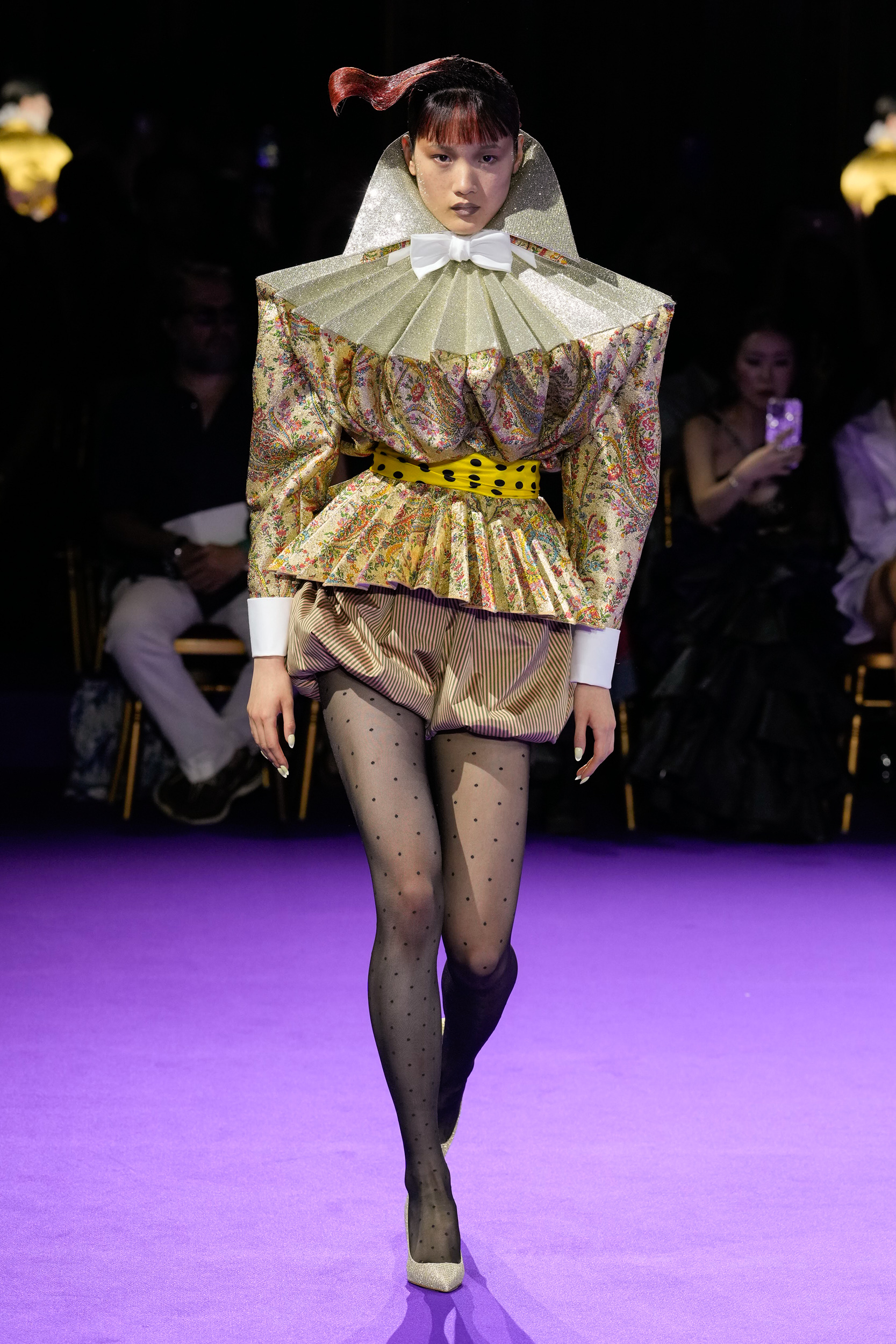 Viktor & Rolf Fall 2024 Couture Fashion Show