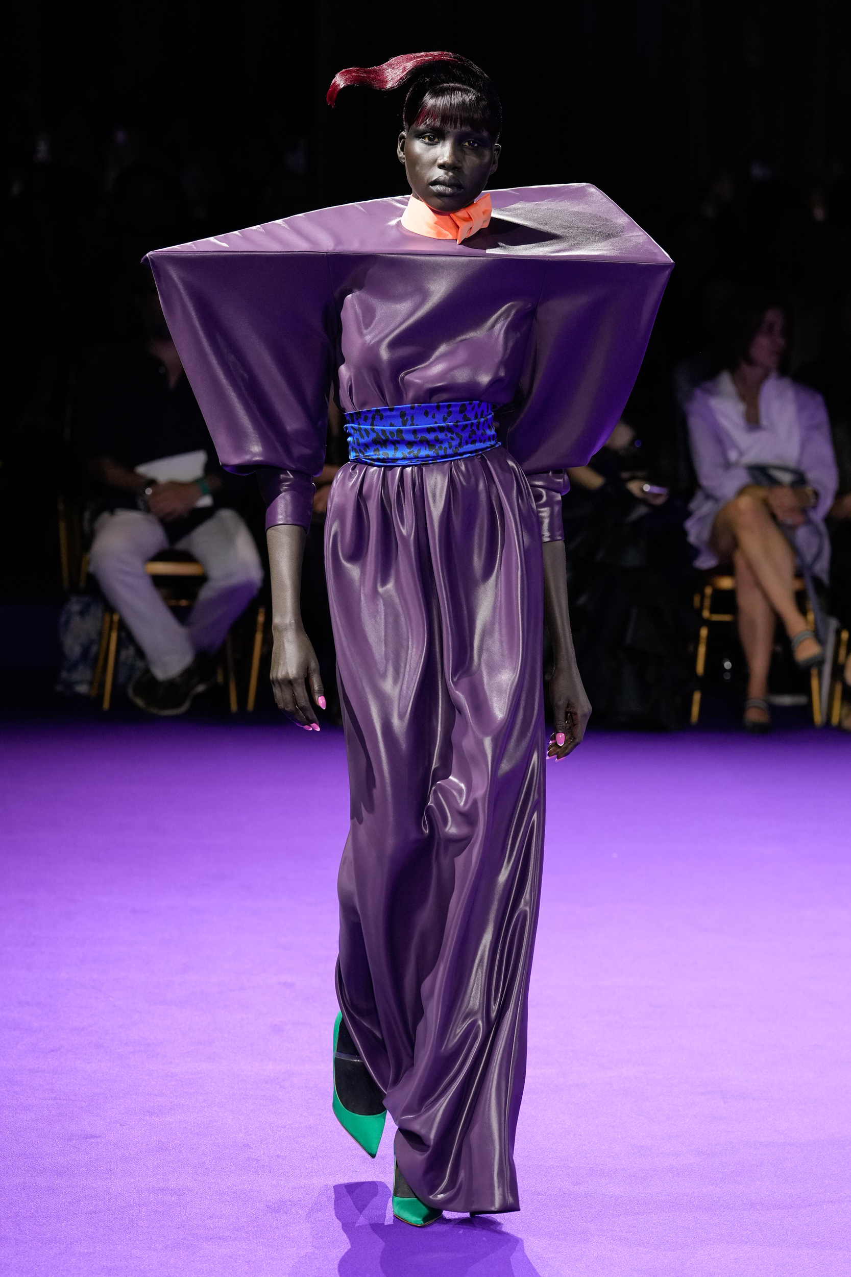 Viktor & Rolf Fall 2024 Couture Fashion Show