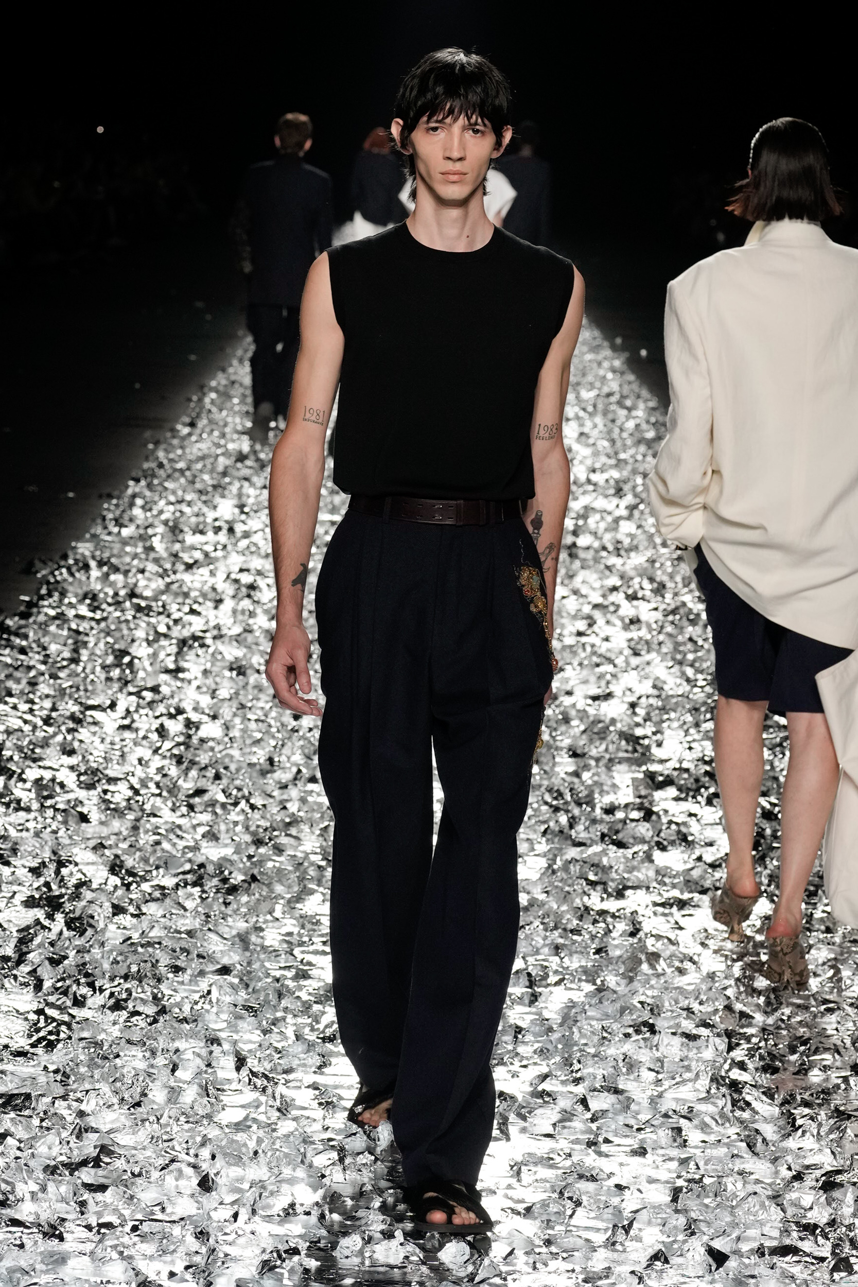 Dries Van Noten  Spring 2025 Men's Fashion Show