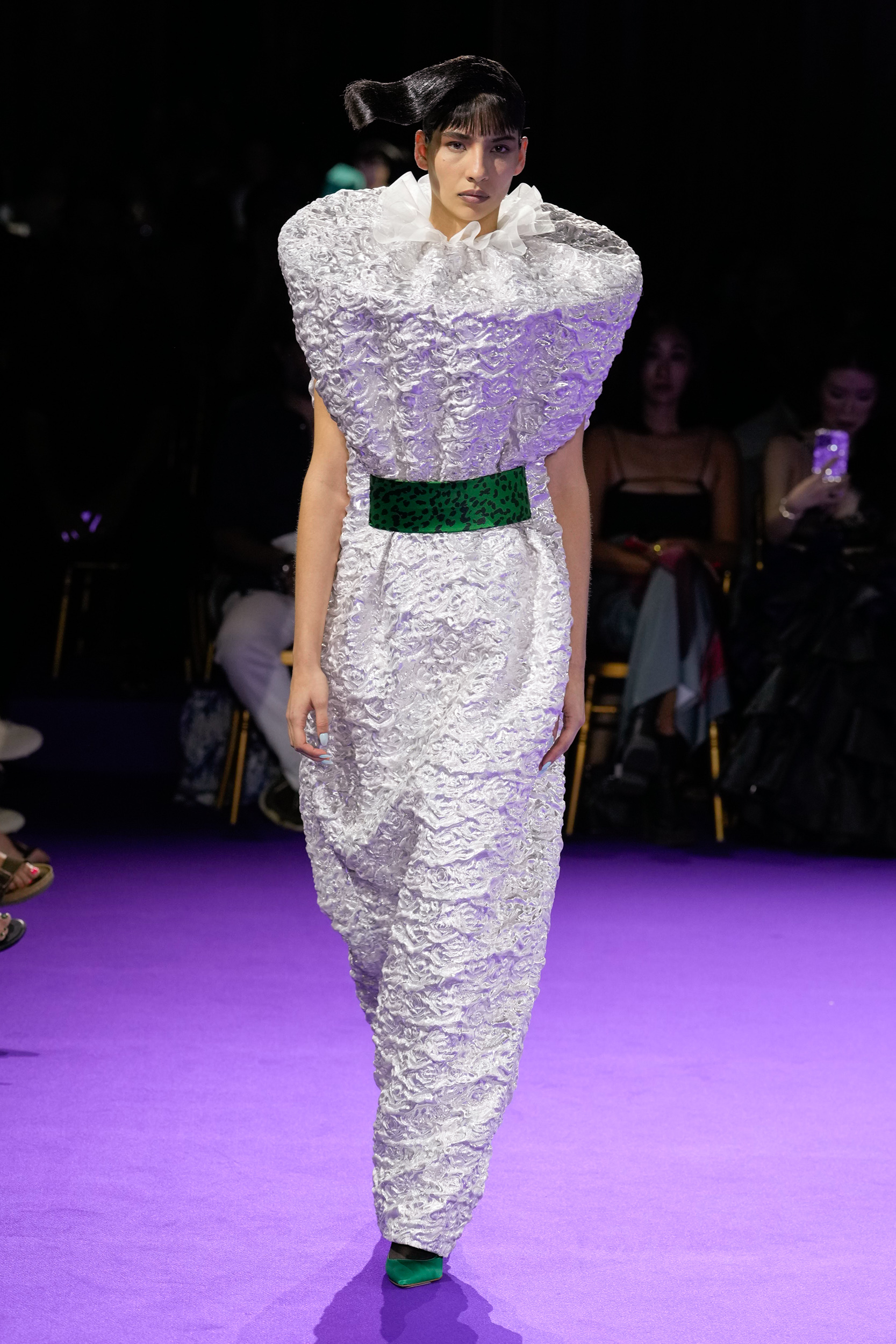 Viktor & Rolf Fall 2024 Couture Fashion Show