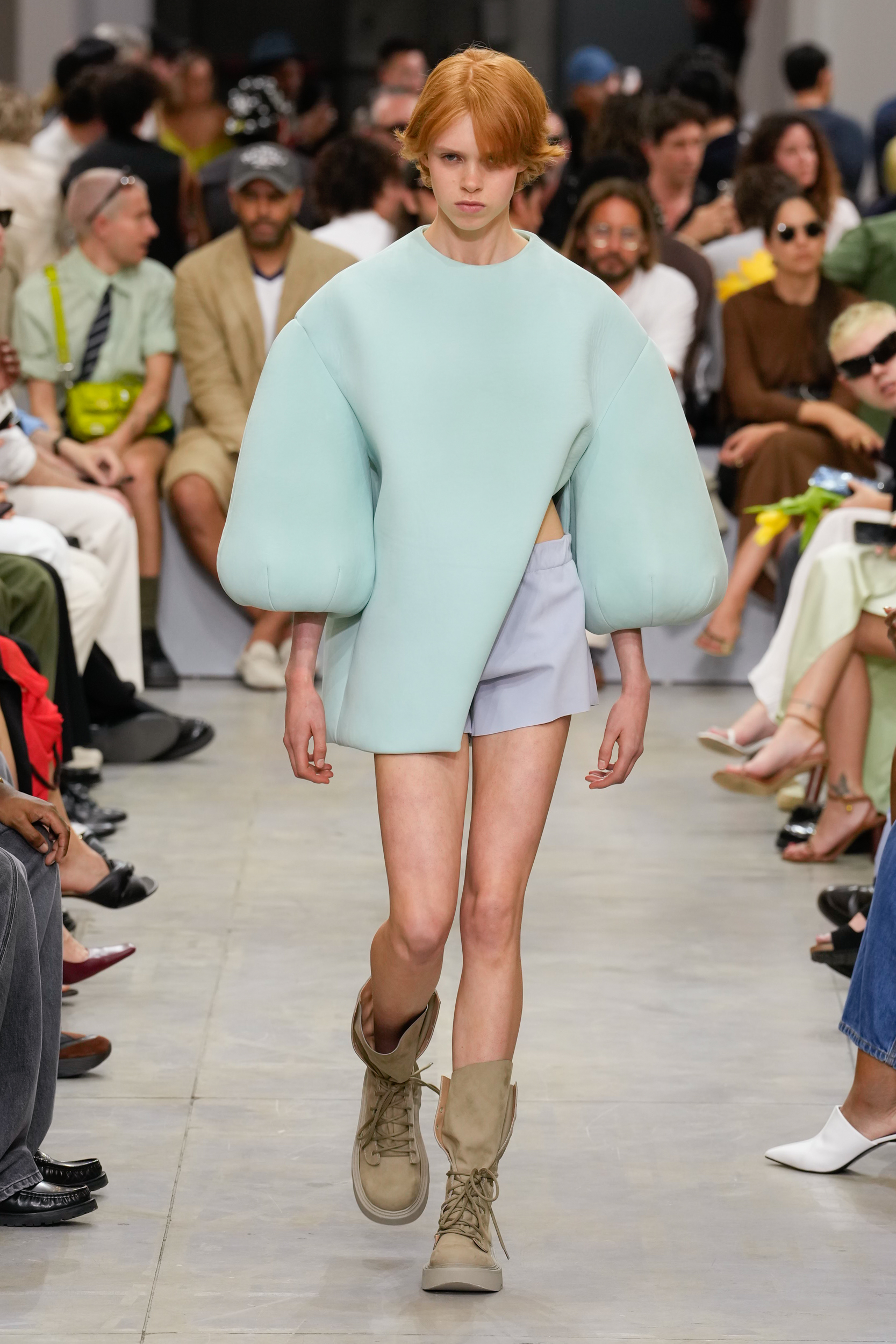 Jw Anderson  Spring 2025 Men's Fashion Show