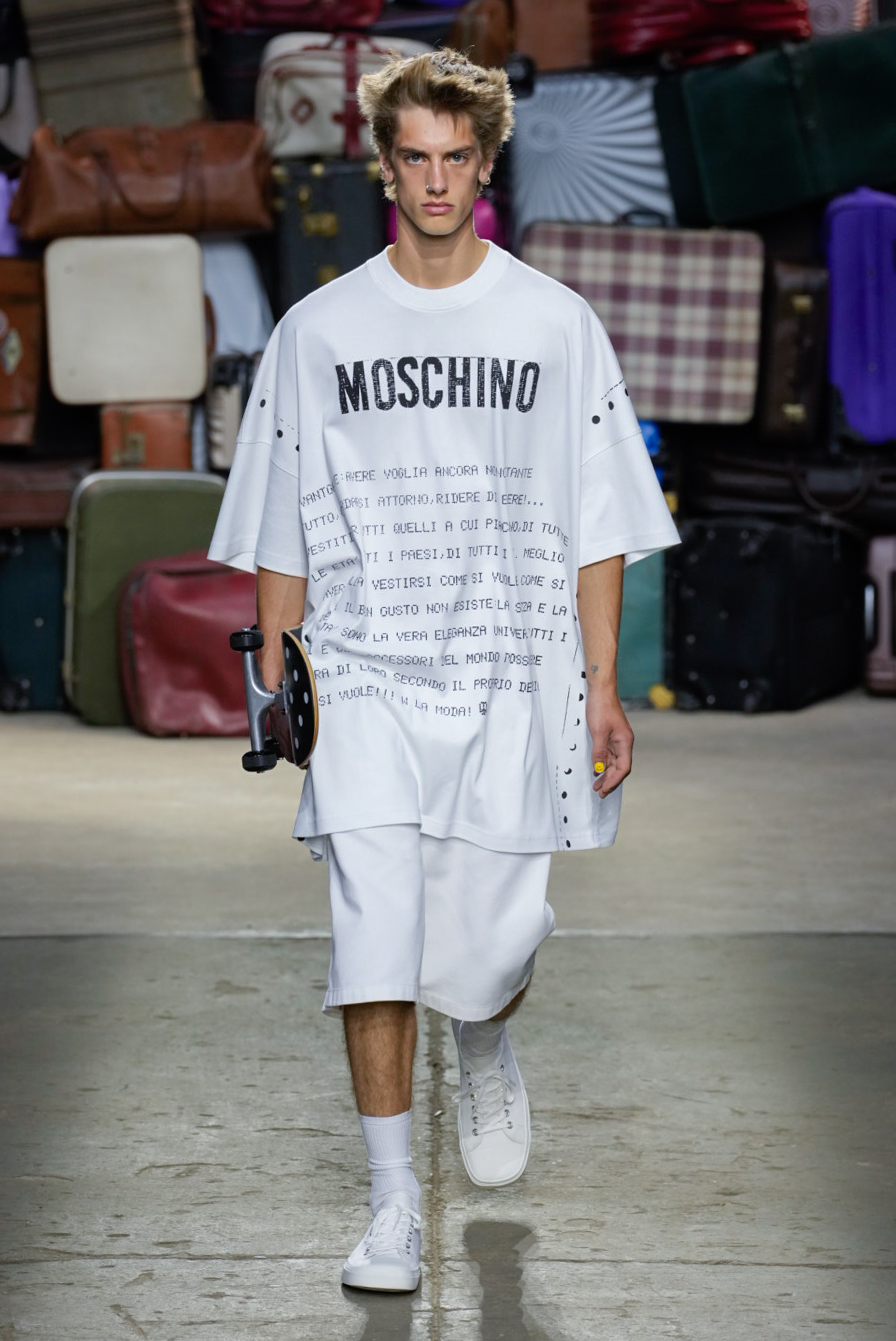 Moschino  Spring 2025 Men's Fashion Show