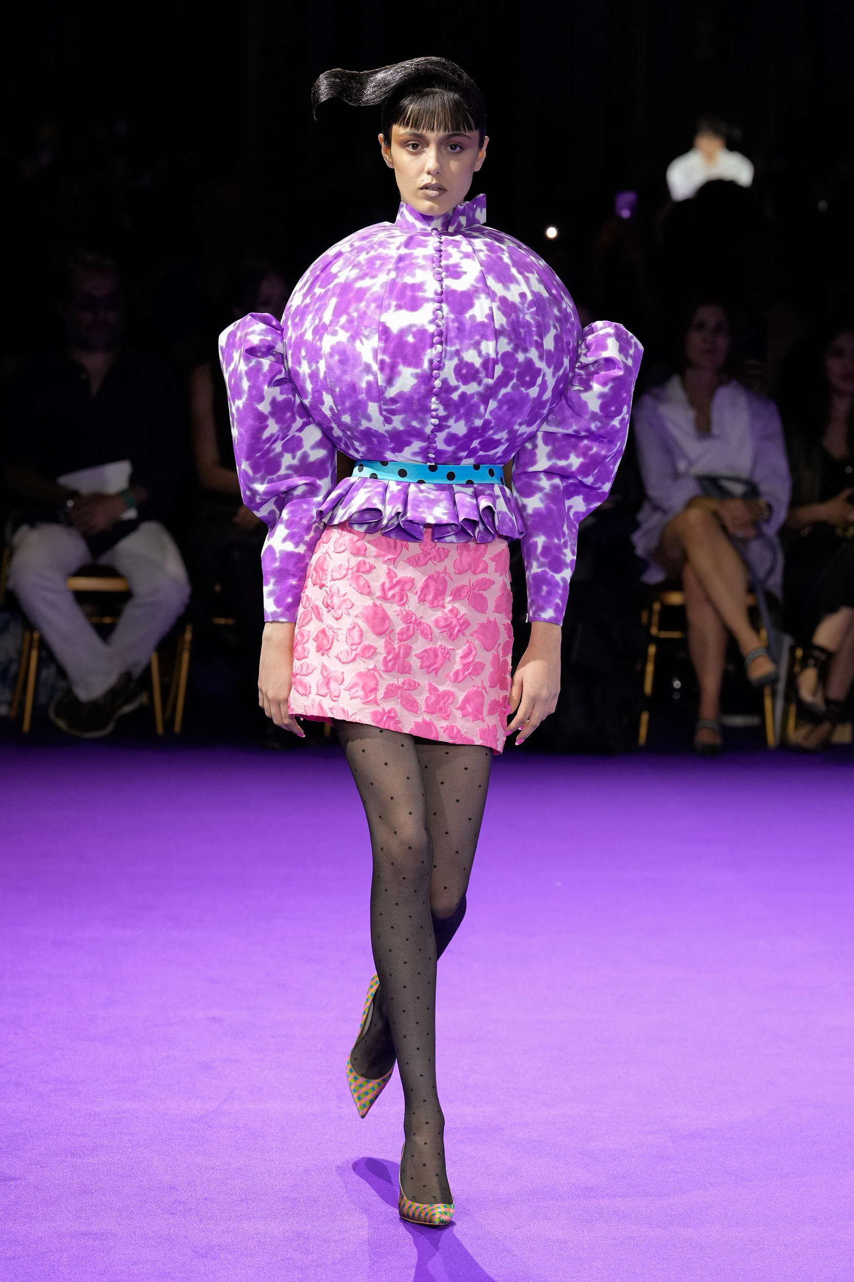 Viktor & Rolf Fall 2024 Couture Fashion Show