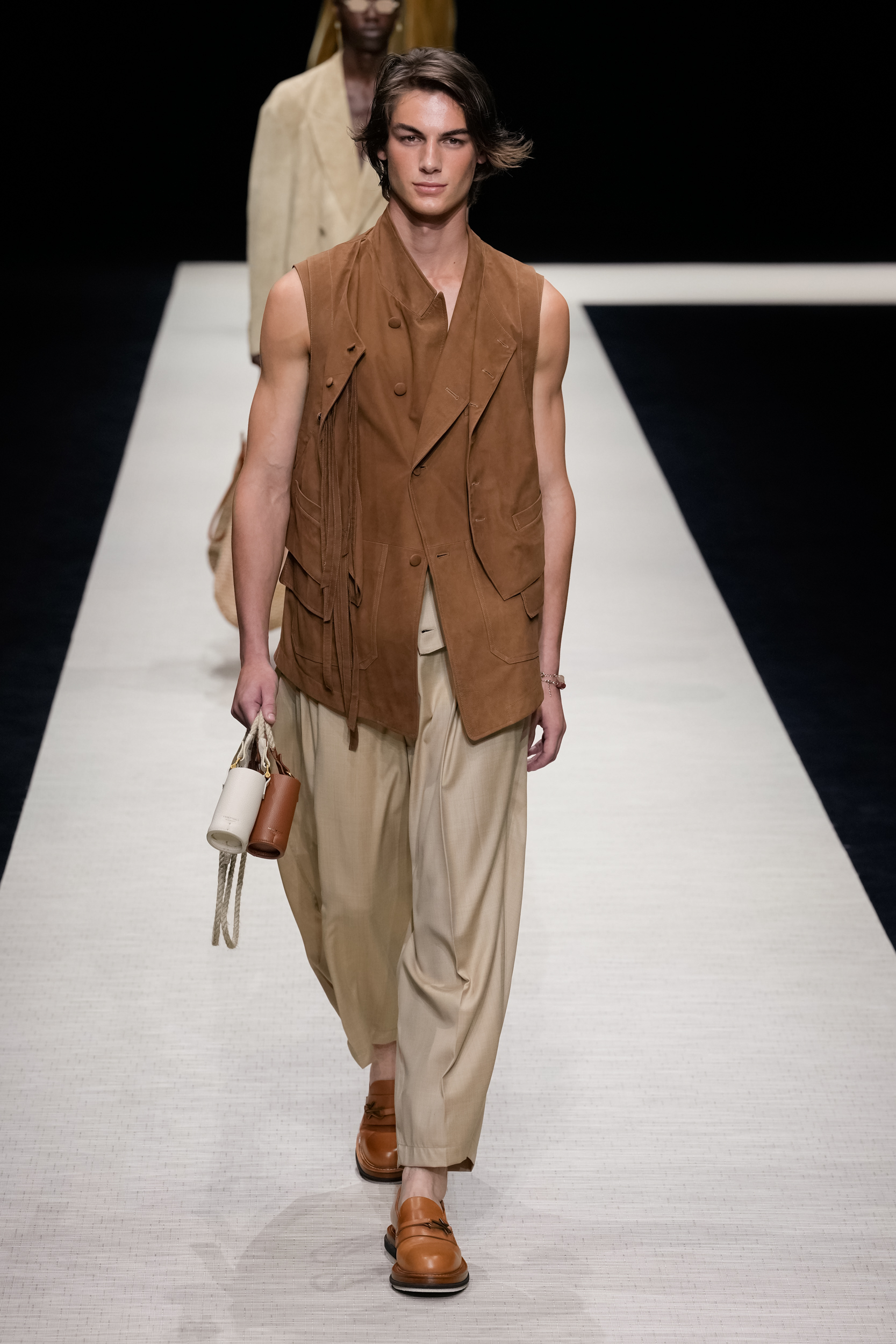 Emporio Armani  Spring 2025 Men's Fashion Show