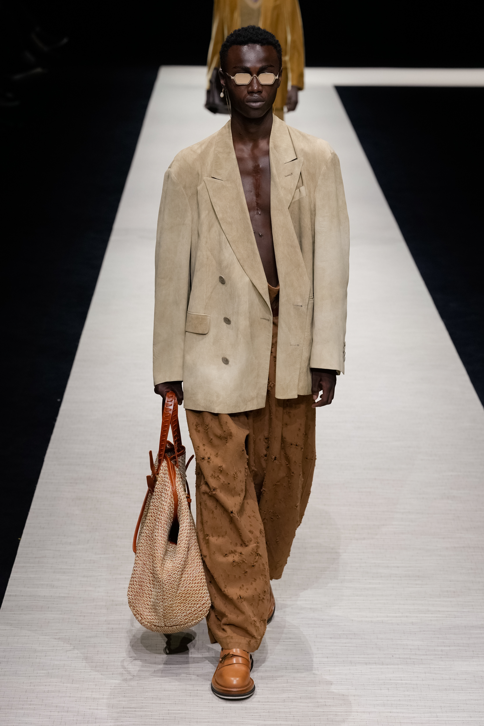 Emporio Armani  Spring 2025 Men's Fashion Show