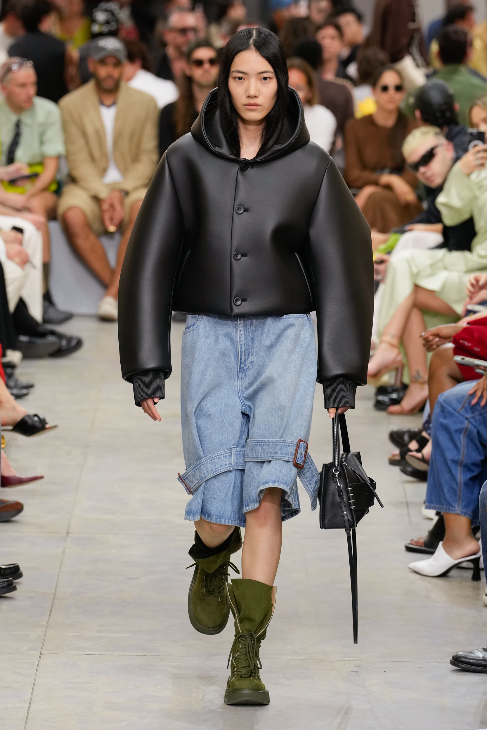 Jw Anderson  Spring 2025 Men's Fashion Show