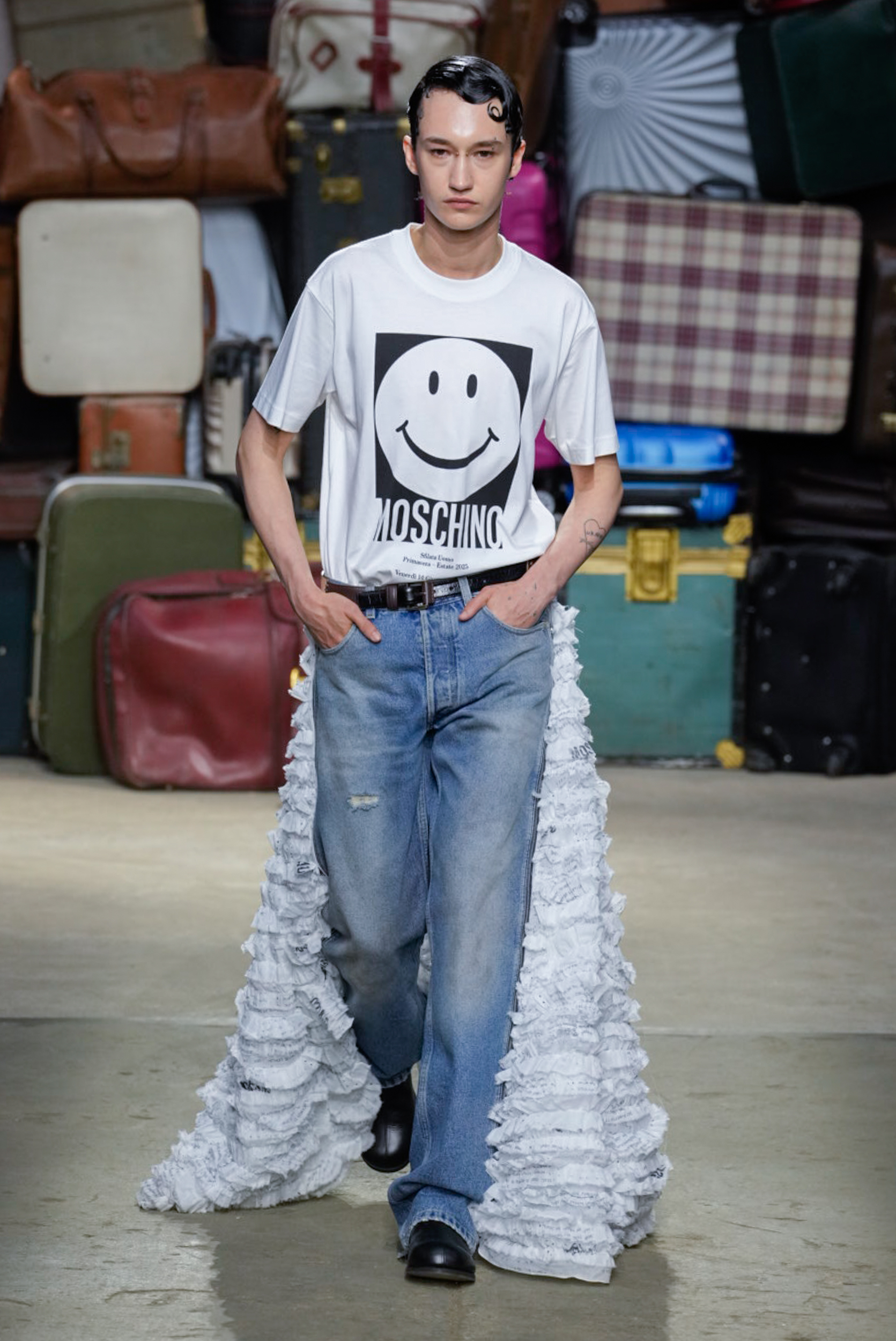 Moschino  Spring 2025 Men's Fashion Show