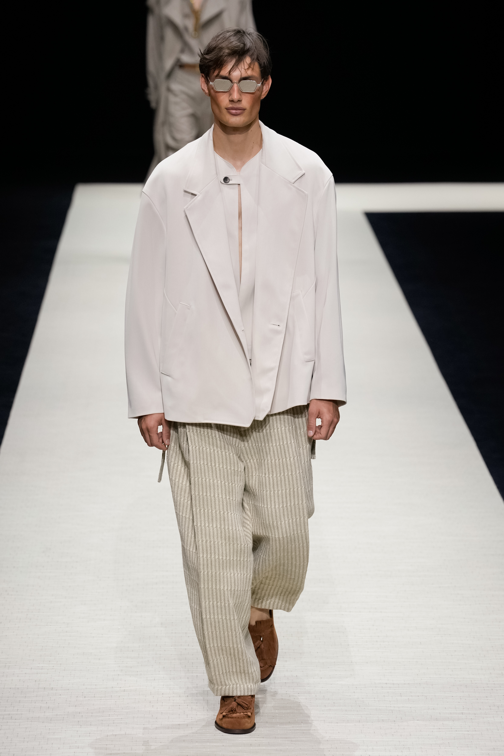 Emporio Armani  Spring 2025 Men's Fashion Show