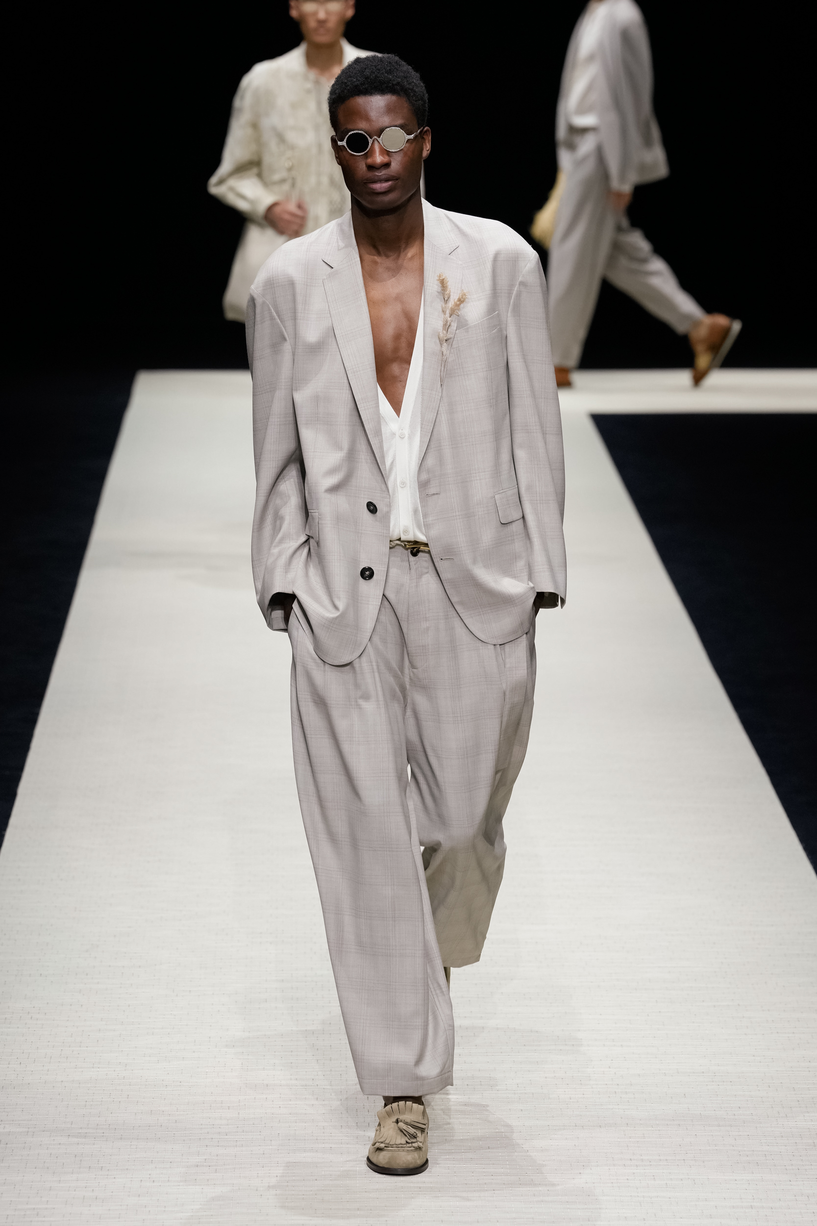 Emporio Armani  Spring 2025 Men's Fashion Show