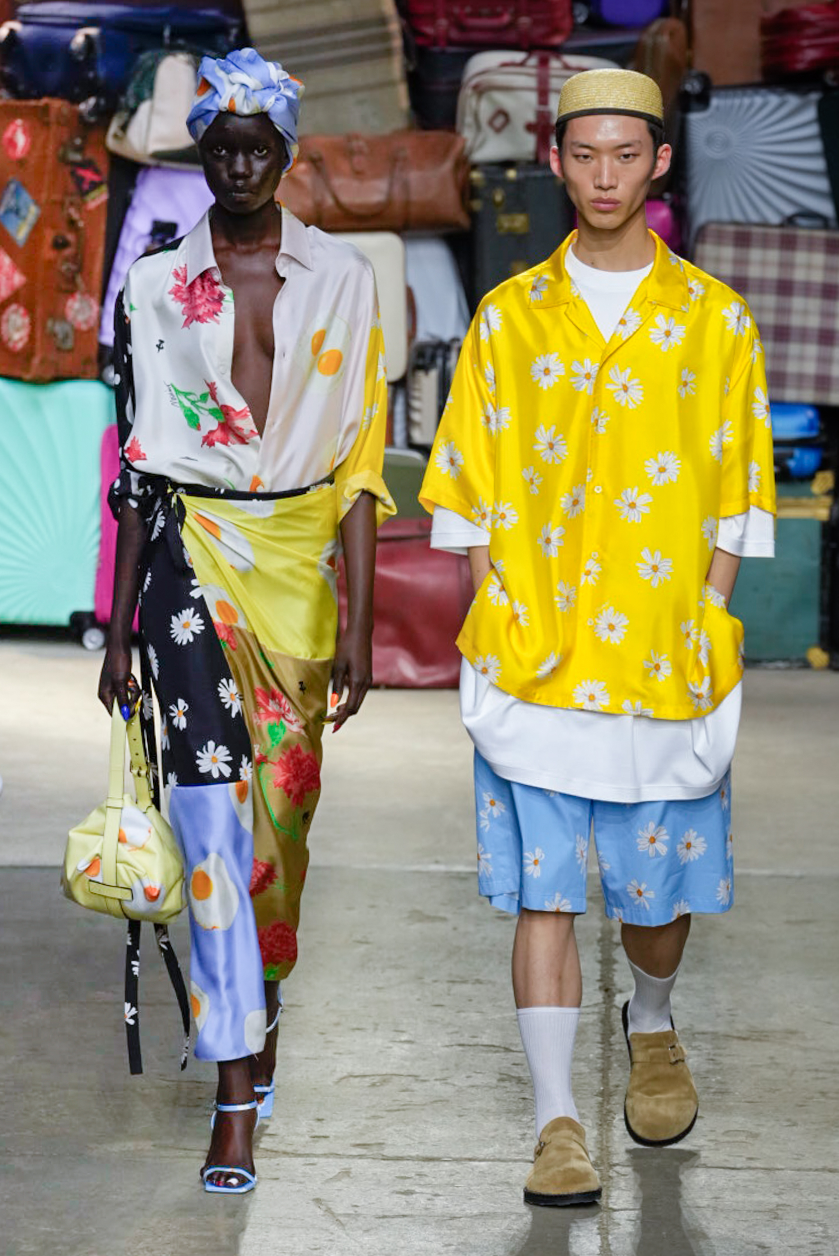 Moschino  Spring 2025 Men's Fashion Show