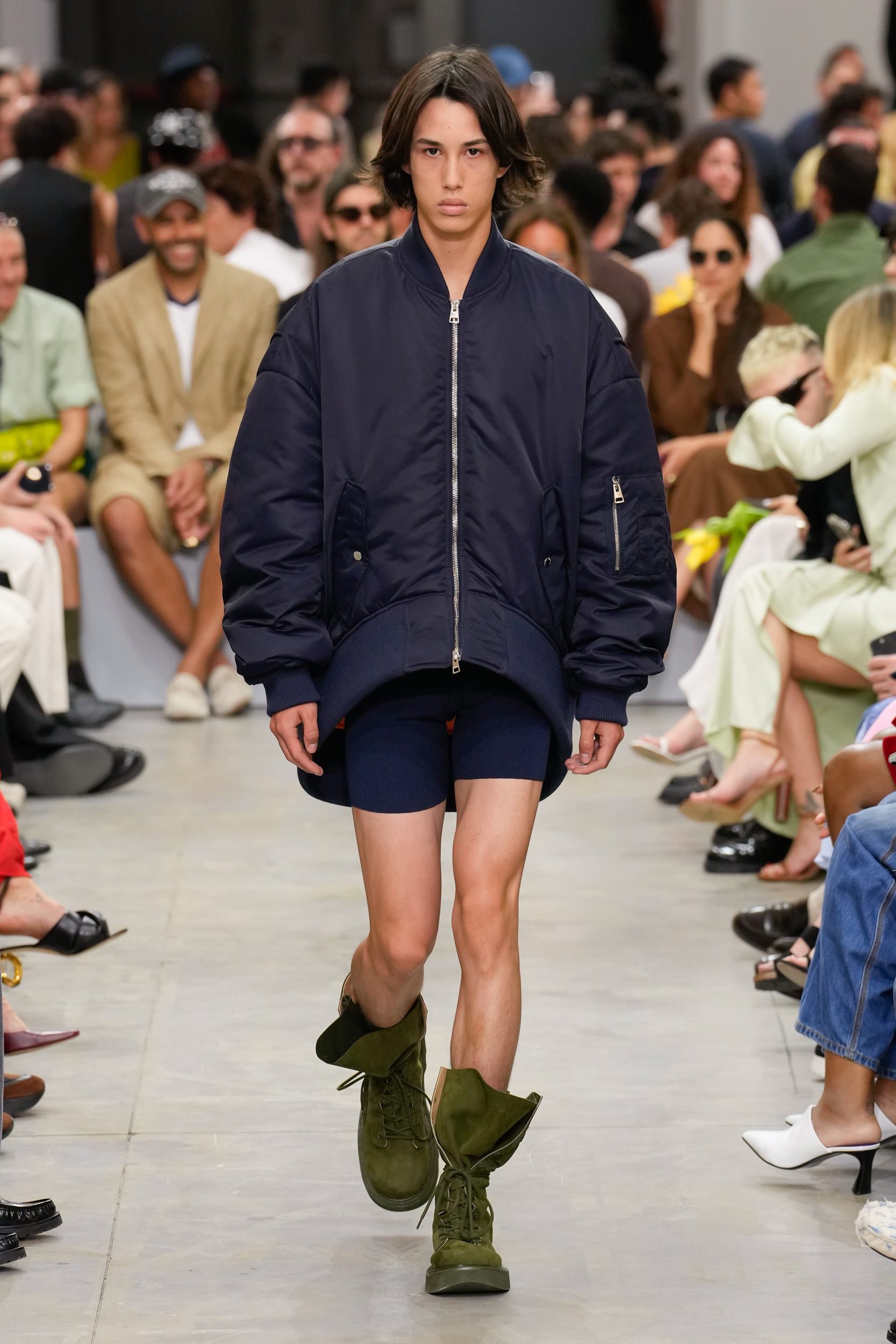 Jw Anderson  Spring 2025 Men's Fashion Show