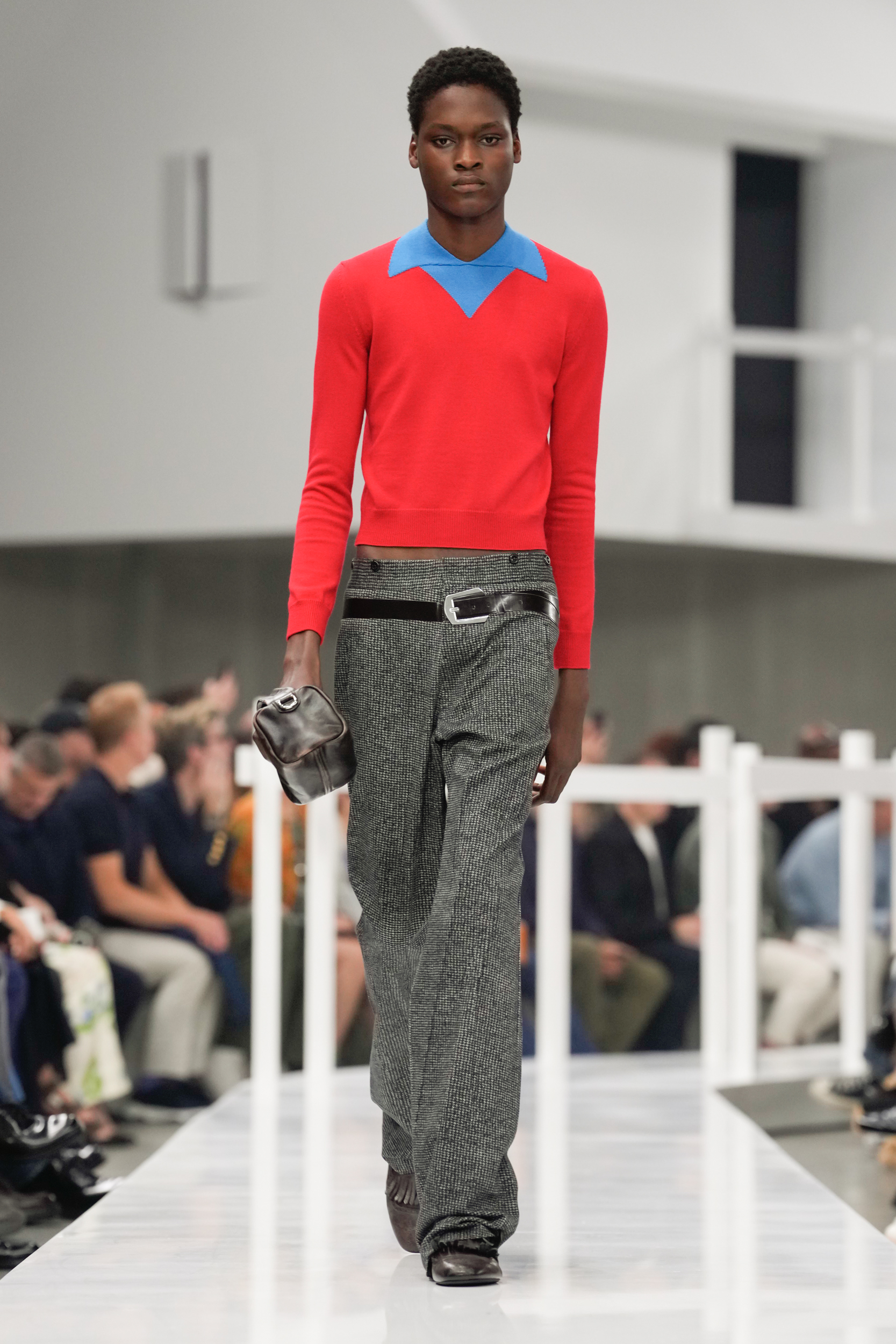 Prada  Spring 2025 Men's Fashion Show