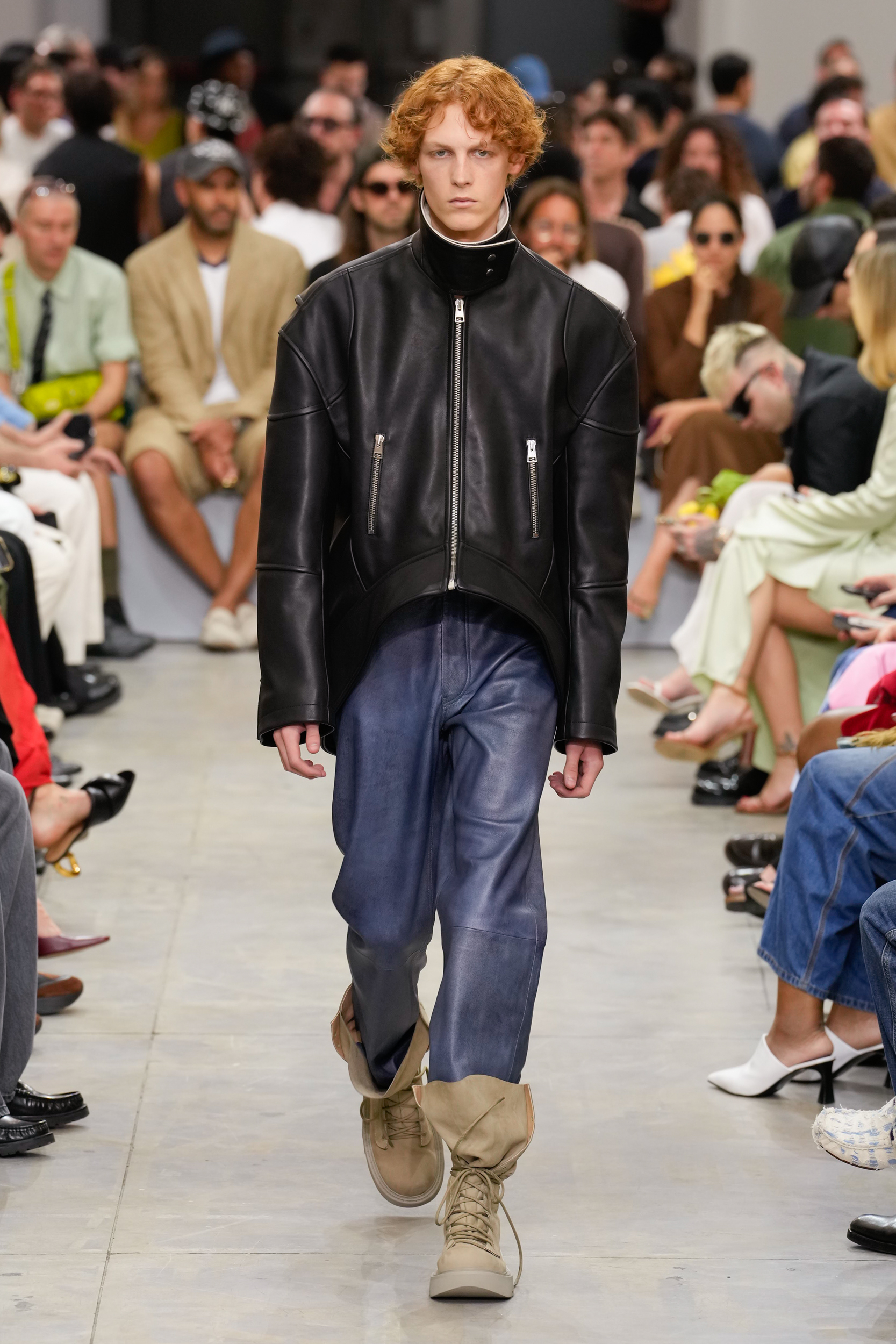 Jw Anderson  Spring 2025 Men's Fashion Show