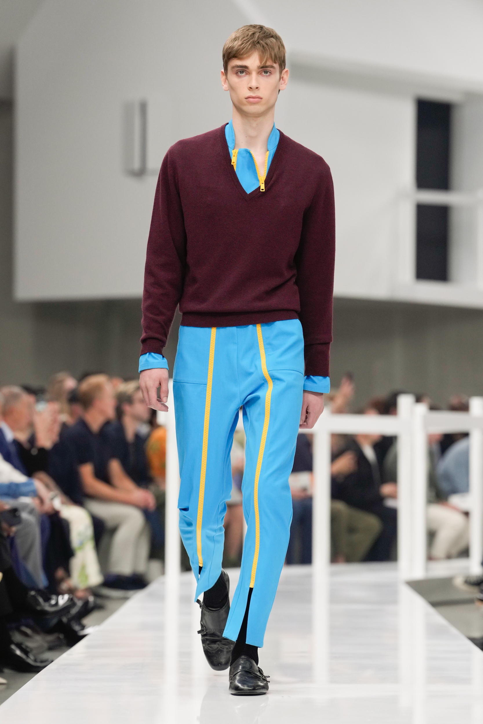 Prada  Spring 2025 Men's Fashion Show