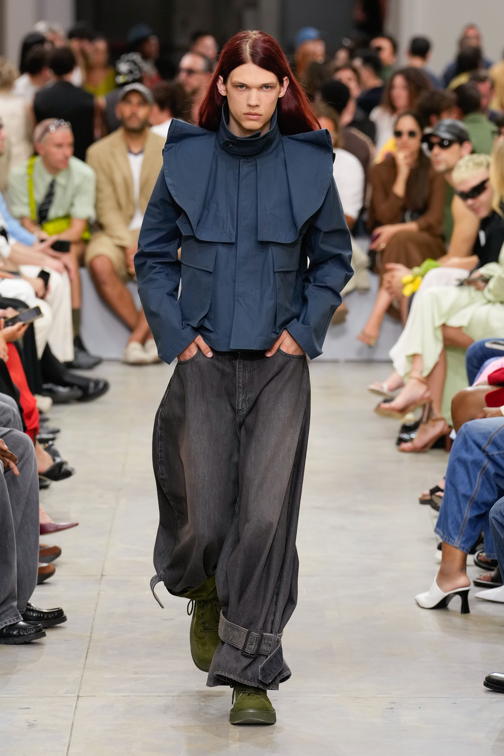 Jw Anderson  Spring 2025 Men's Fashion Show