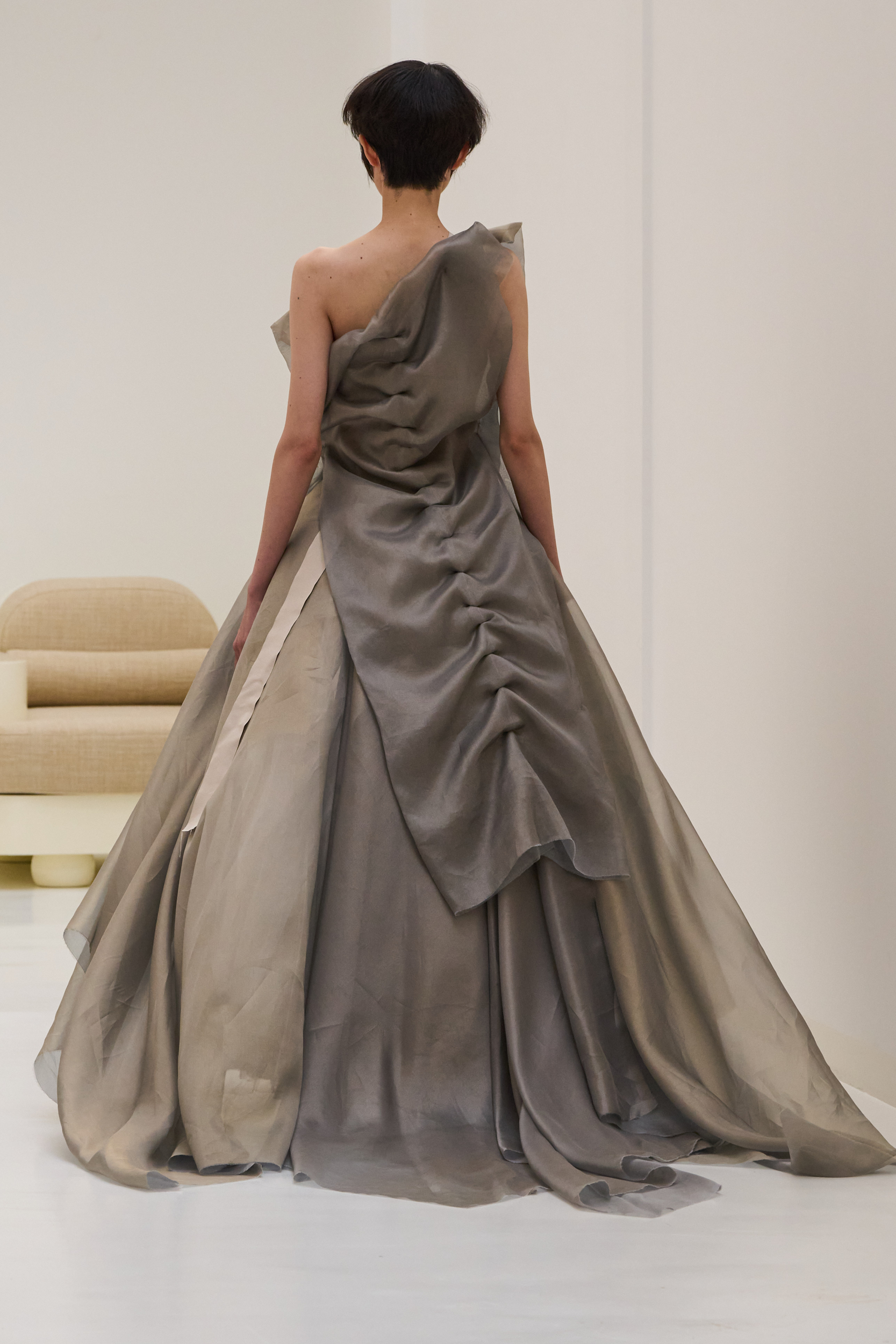 Aelis Fall 2024 Couture Fashion Show Details