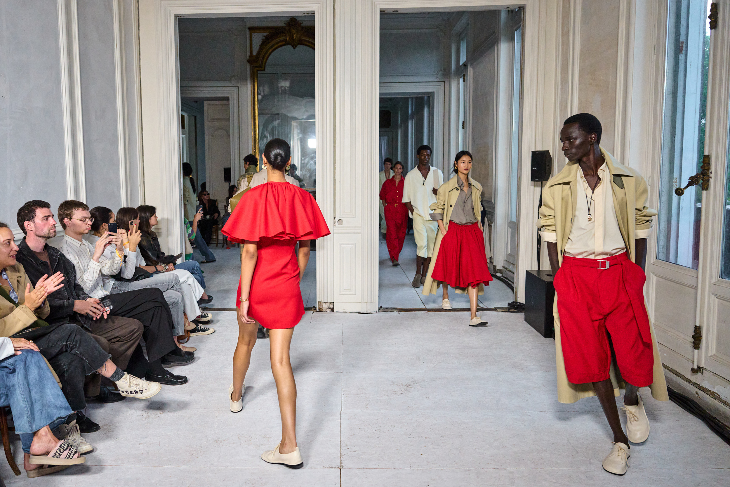 Ami Paris  Spring 2025 Men's Fashion Show Atmosphere