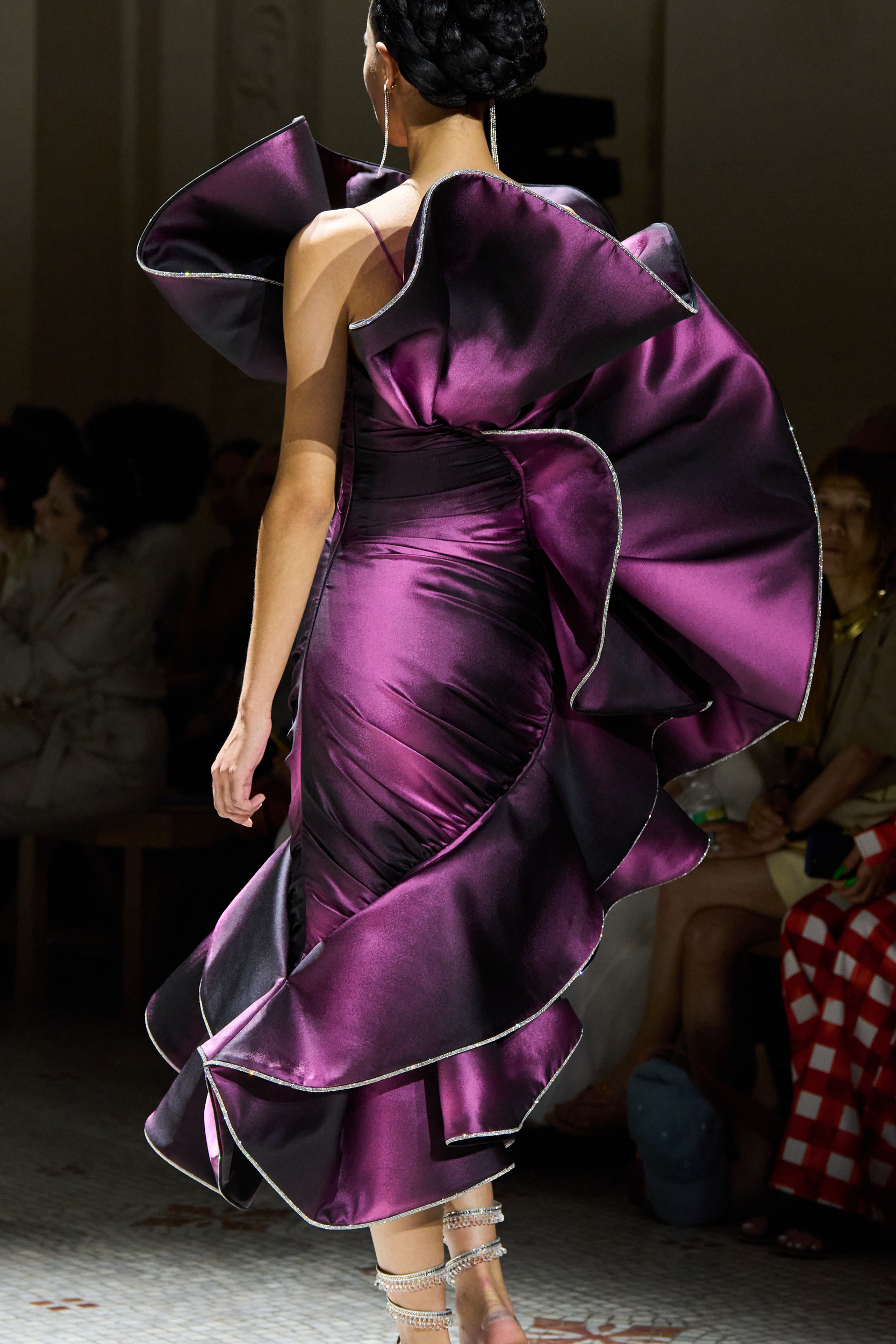 Ardazaei Fall 2024 Couture Fashion Show Details
