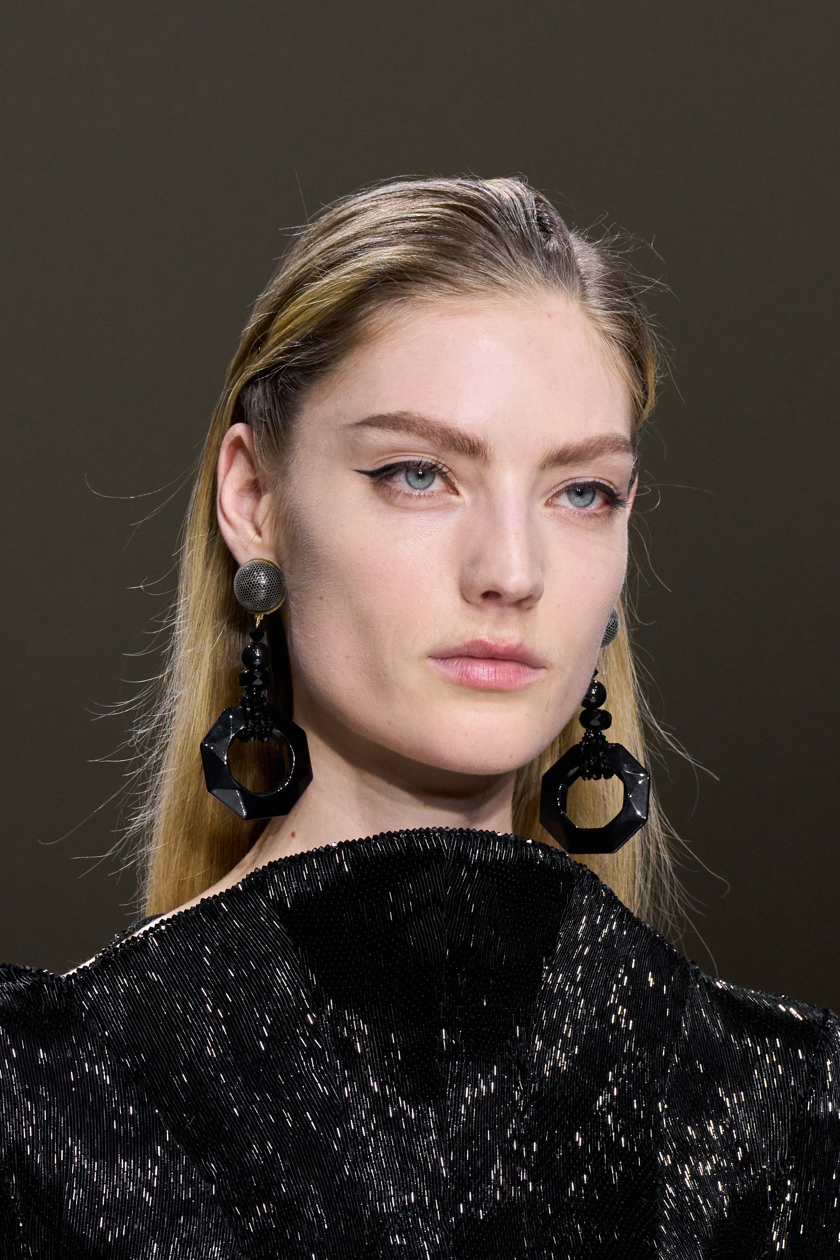 Giorgio Armani Prive Fall 2024 Couture Fashion Show Details