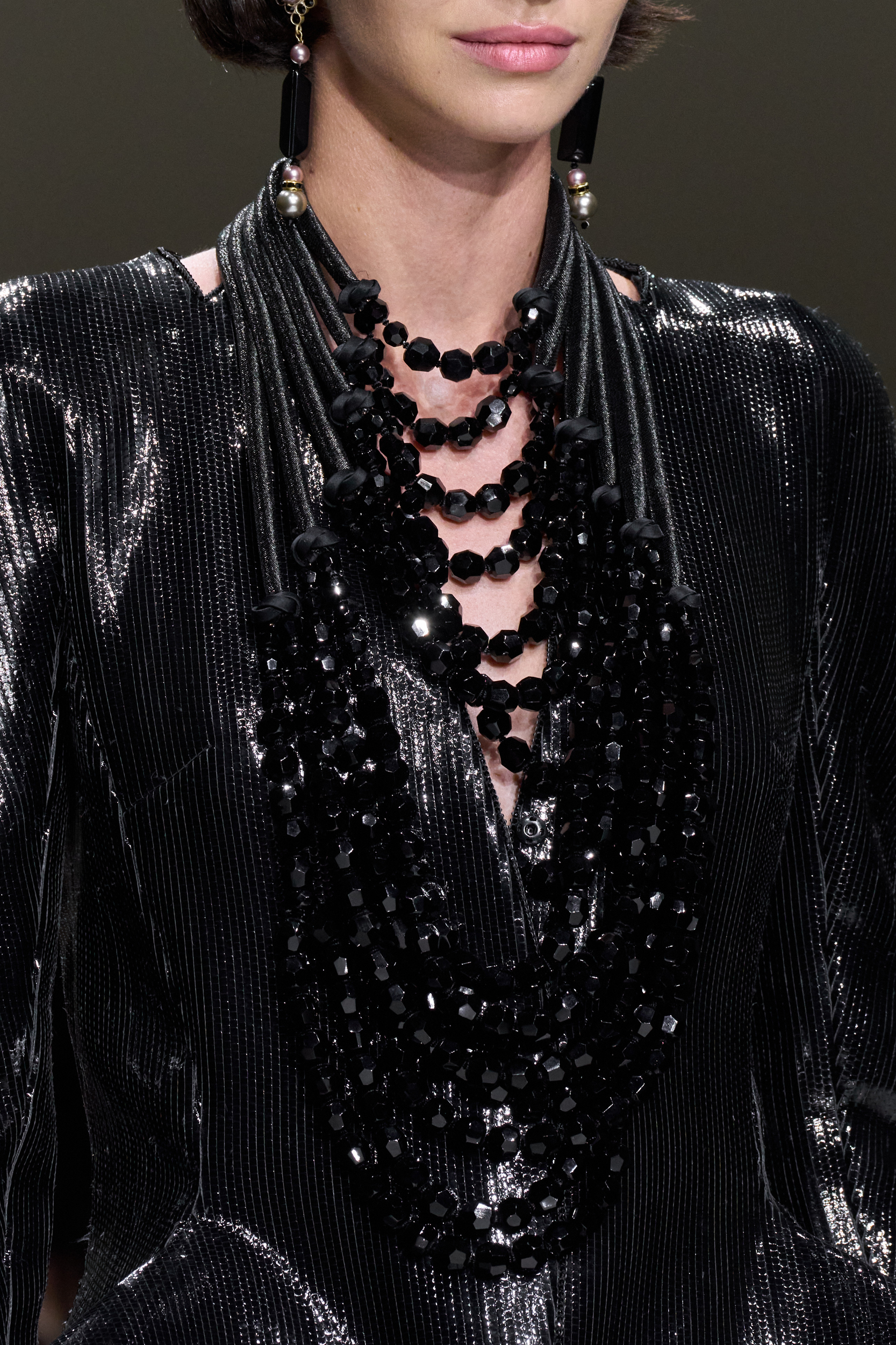 Giorgio Armani Prive Fall 2024 Couture Fashion Show Details