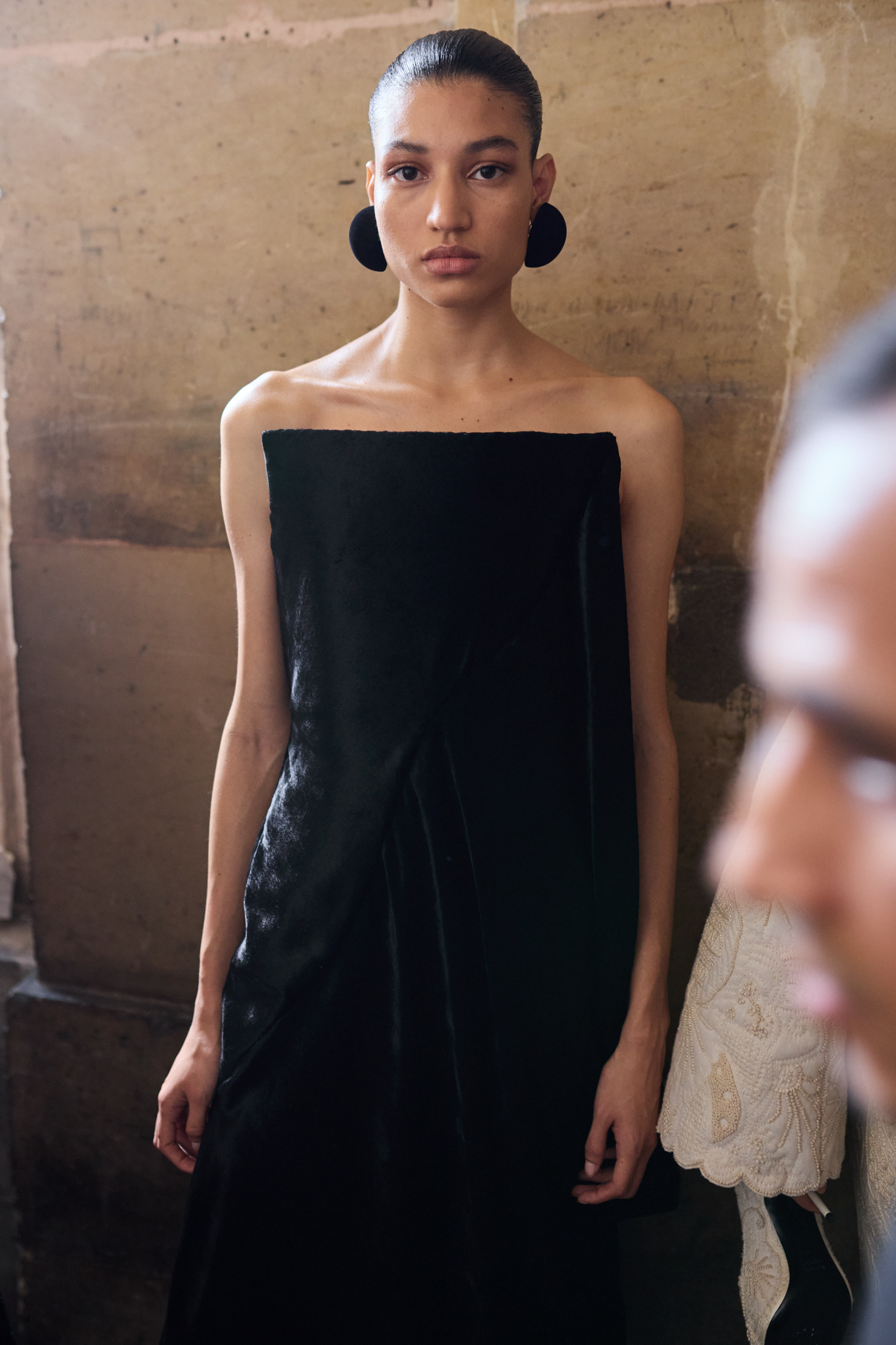 Ashi Studio Fall 2024 Couture Fashion Show Backstage