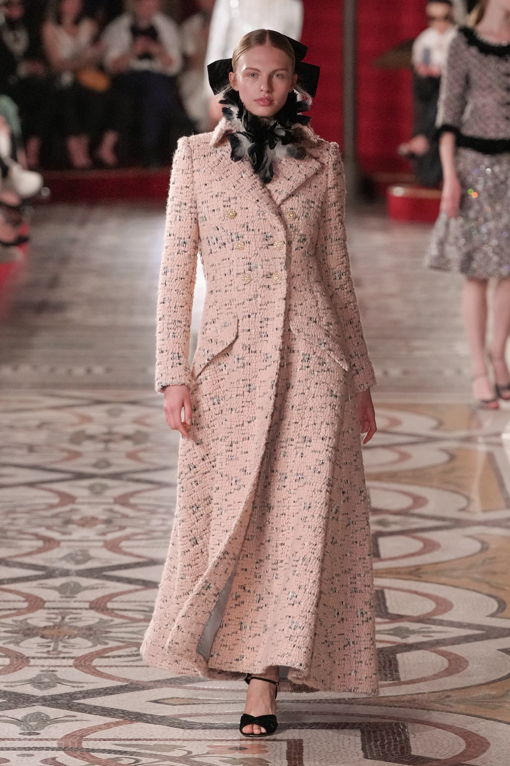 Chanel Fall 2024 Couture Fashion Show