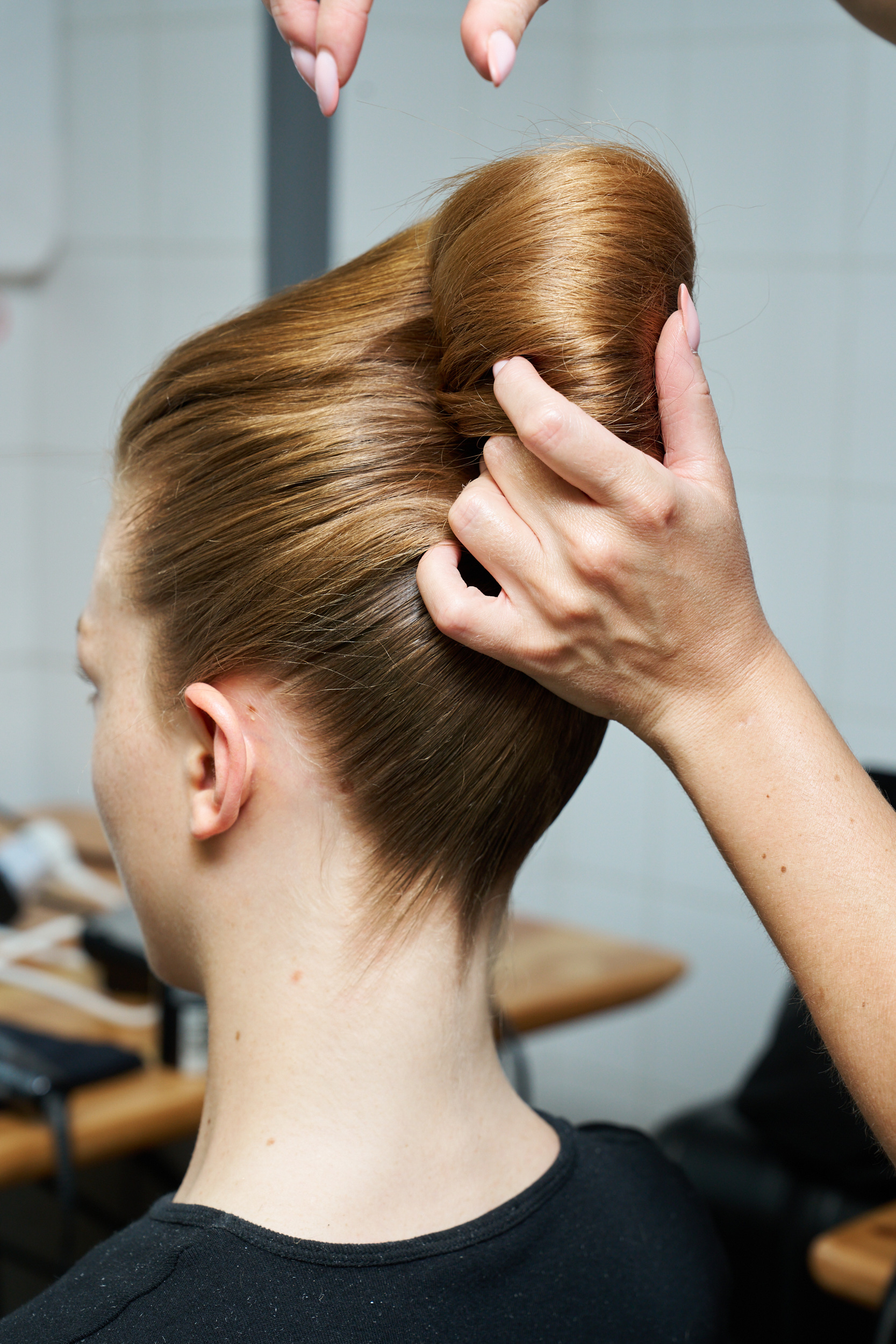 Peet Dullaert Fall 2024 Couture Fashion Show Backstage