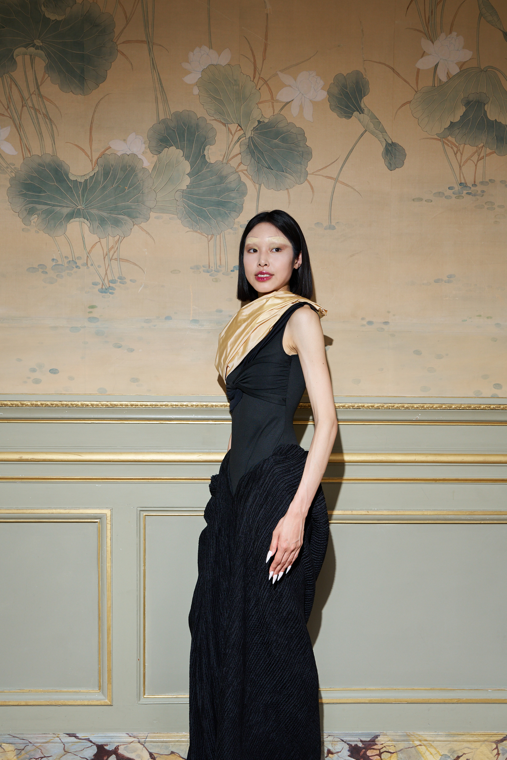 Peet Dullaert Fall 2024 Couture Fashion Show Backstage