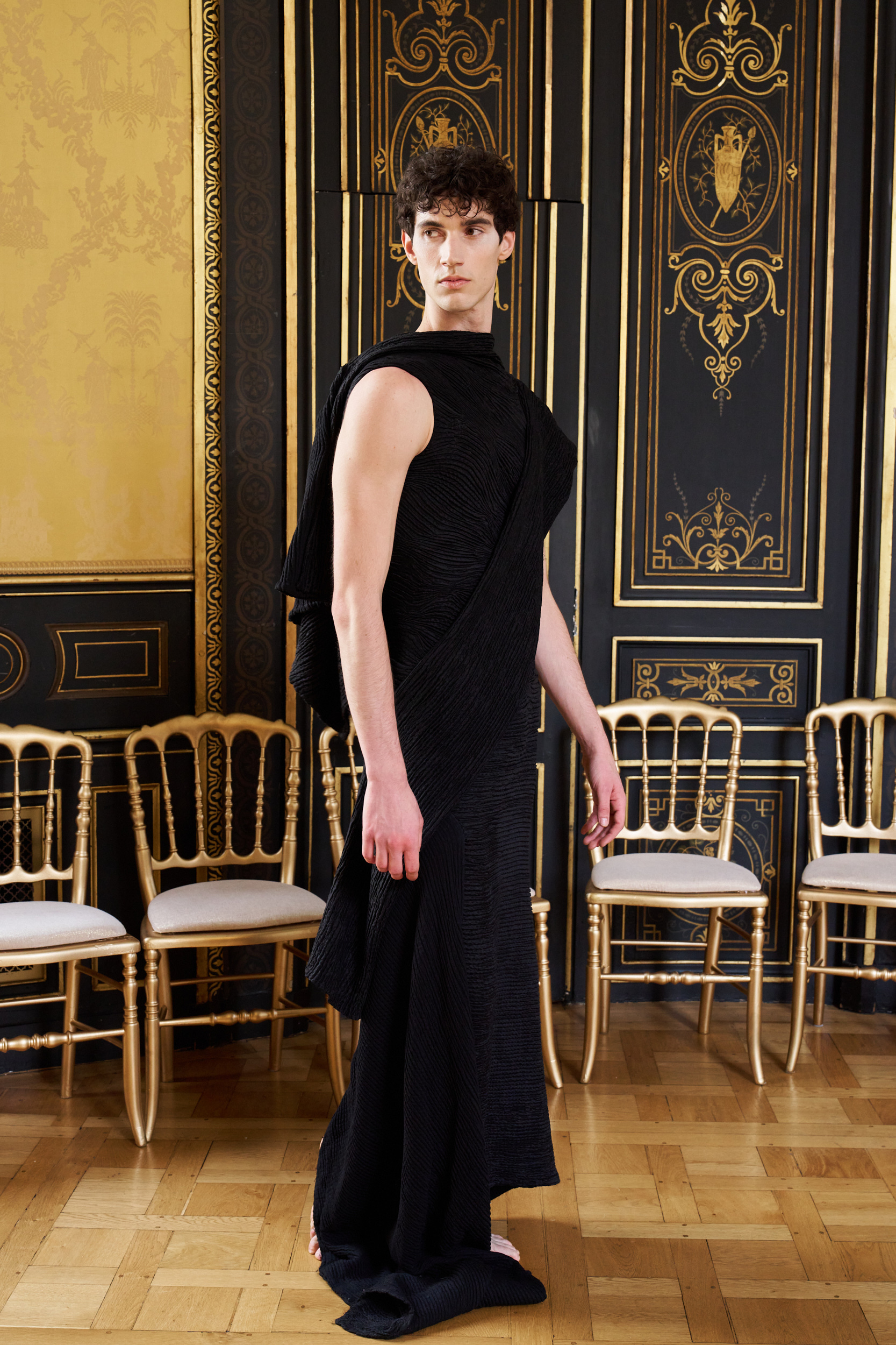 Peet Dullaert Fall 2024 Couture Fashion Show Backstage