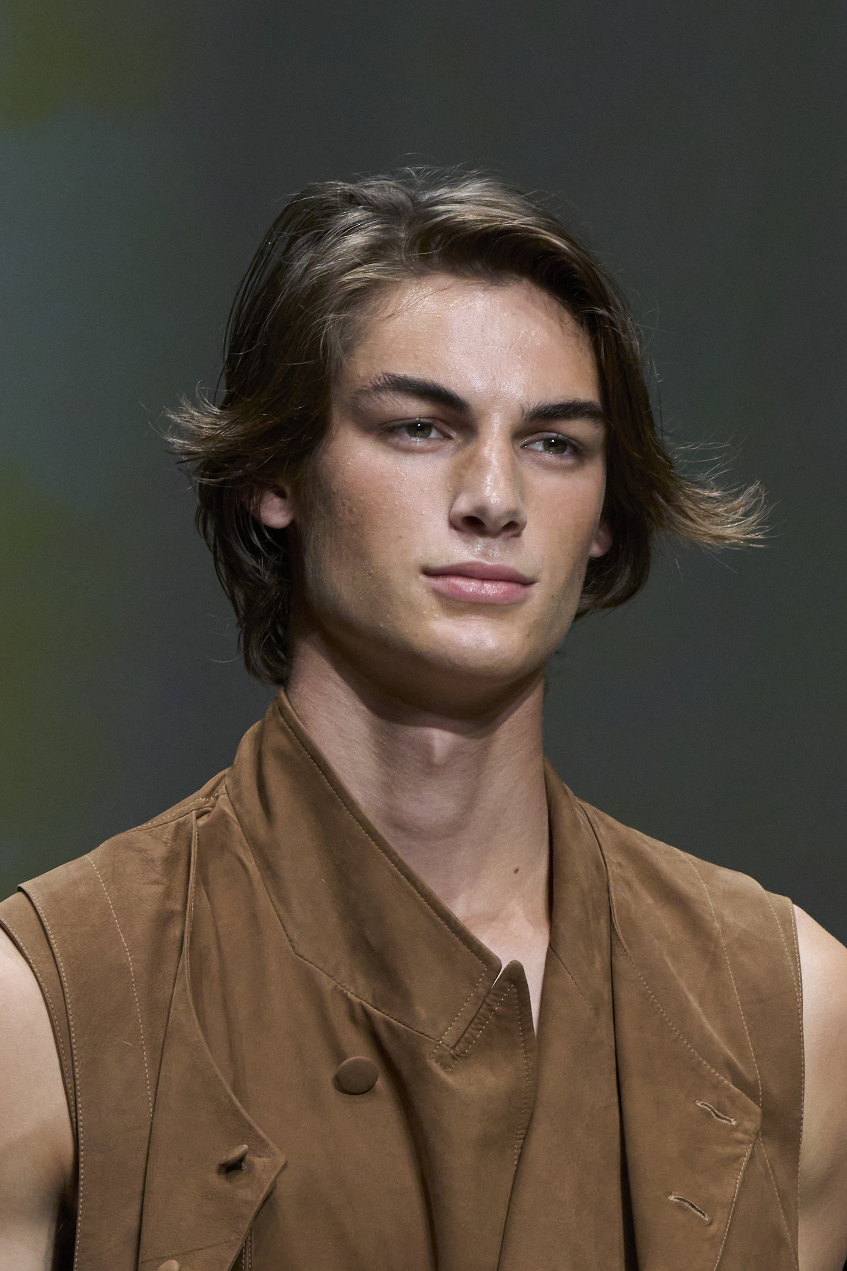 Emporio Armani  Spring 2025 Men's Fashion Show Details