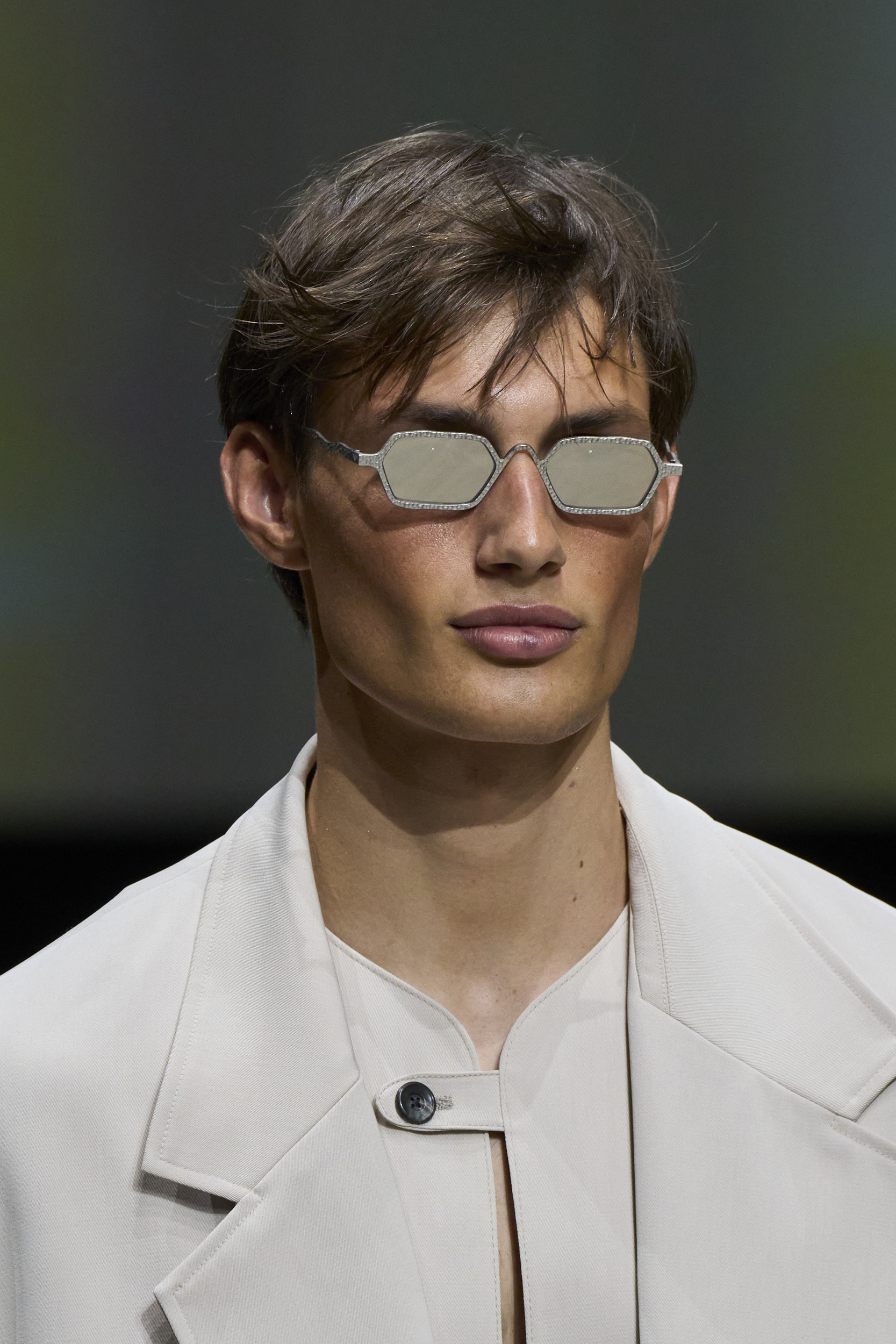 Emporio Armani  Spring 2025 Men's Fashion Show Details