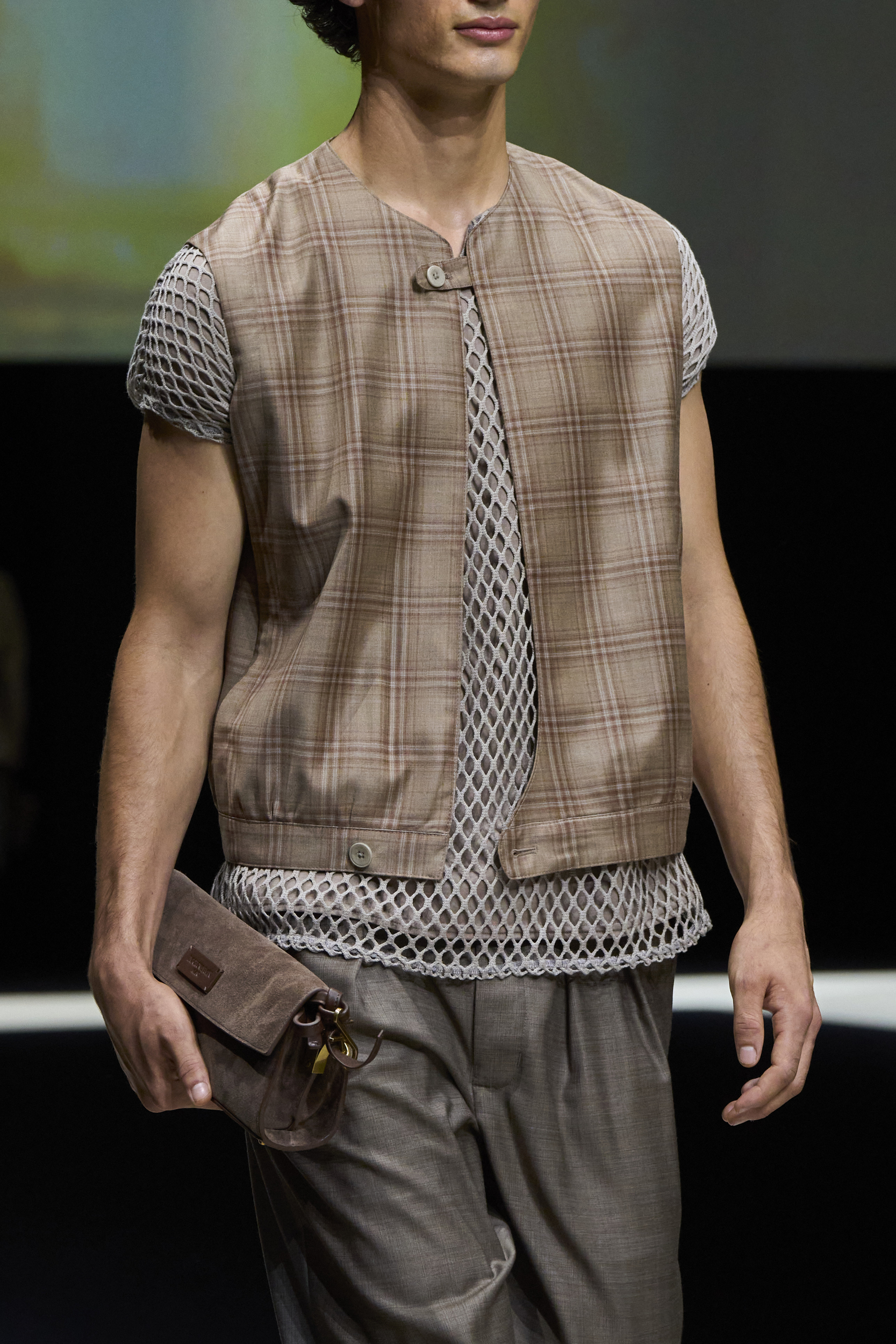 Emporio Armani  Spring 2025 Men's Fashion Show Details