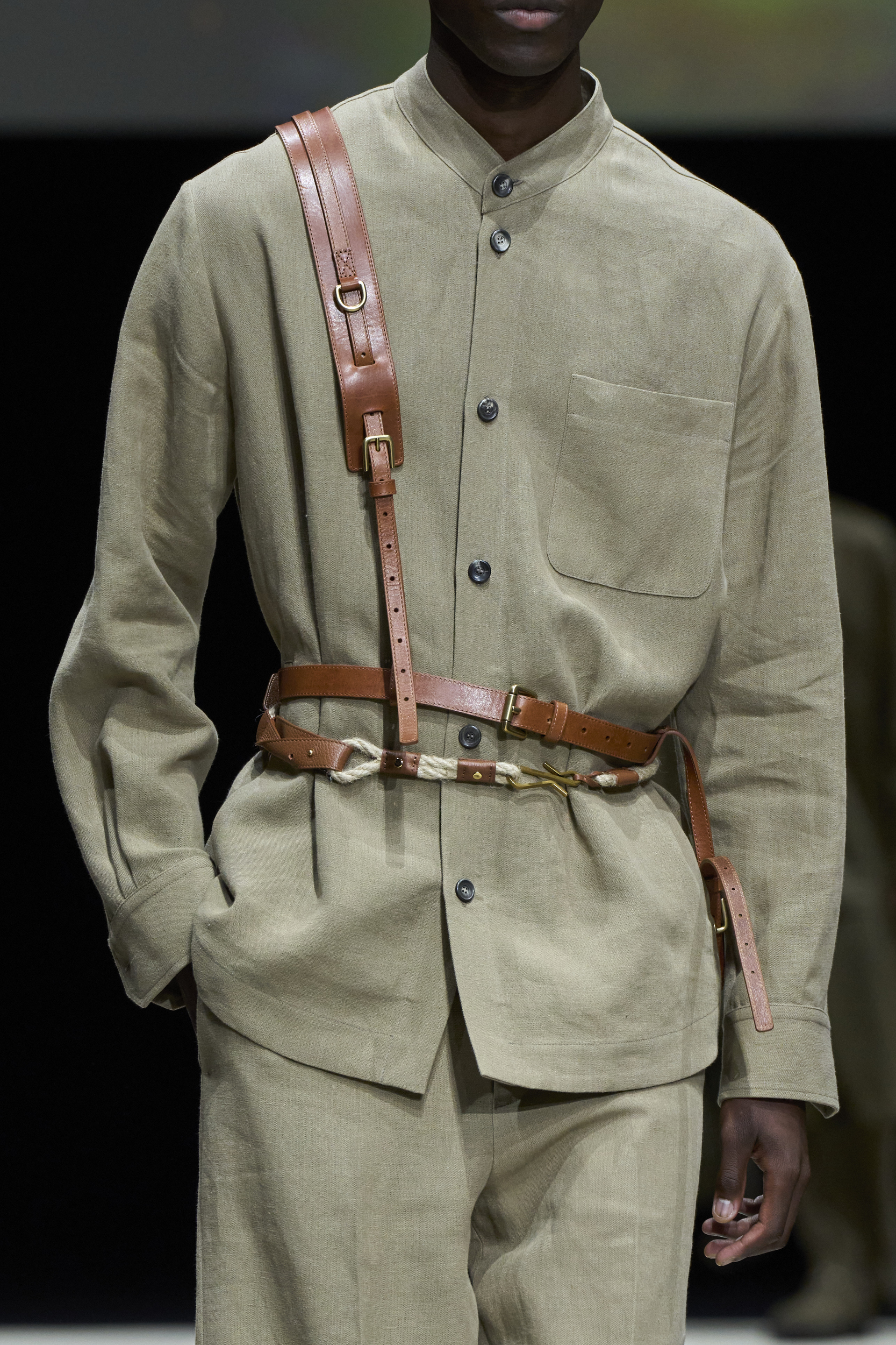 Emporio Armani  Spring 2025 Men's Fashion Show Details