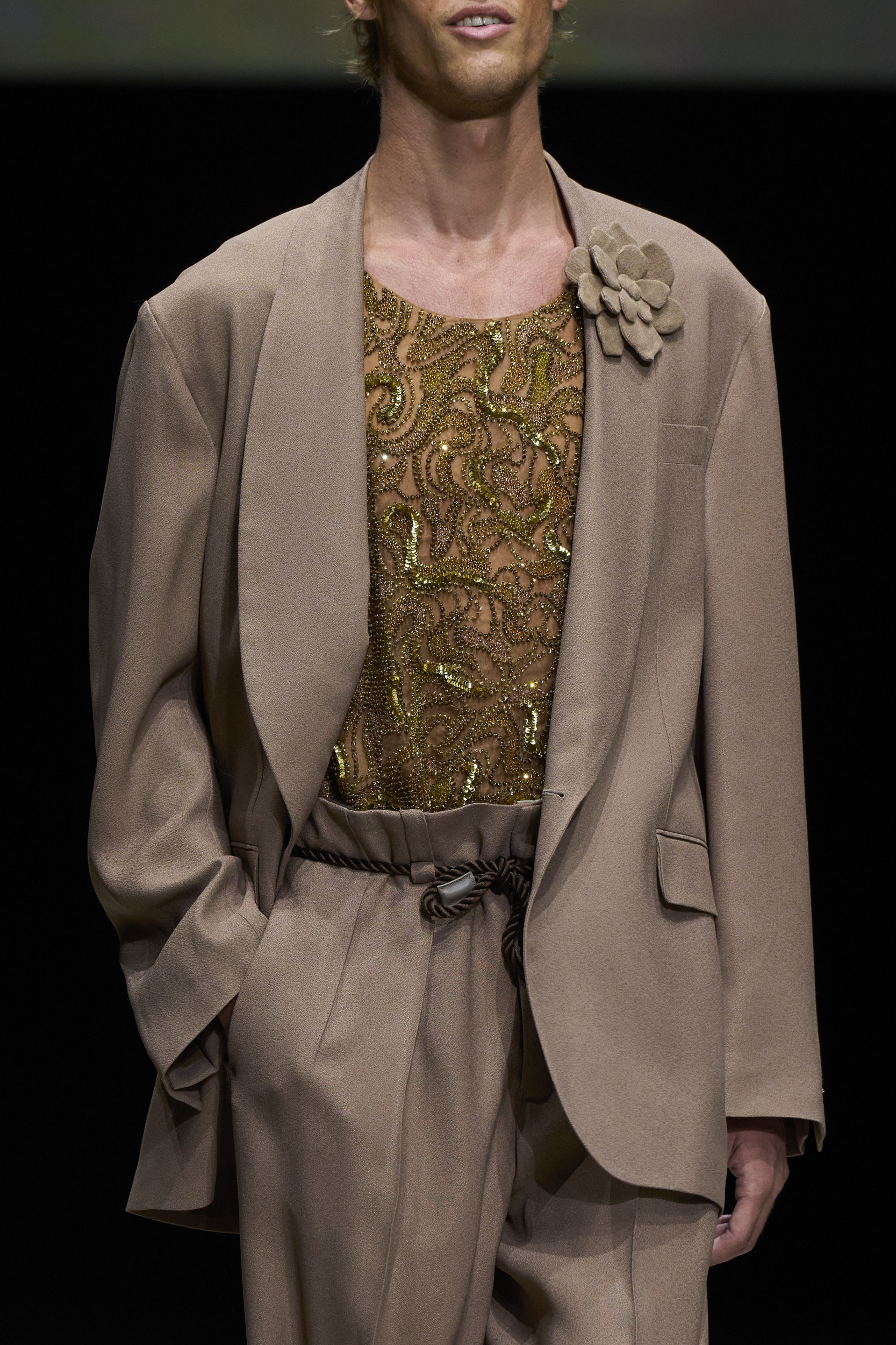 Emporio Armani  Spring 2025 Men's Fashion Show Details