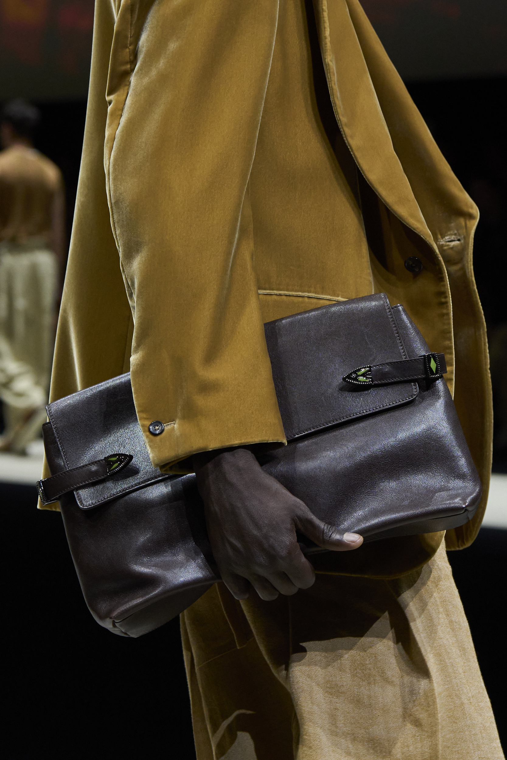 Emporio Armani  Spring 2025 Men's Fashion Show Details