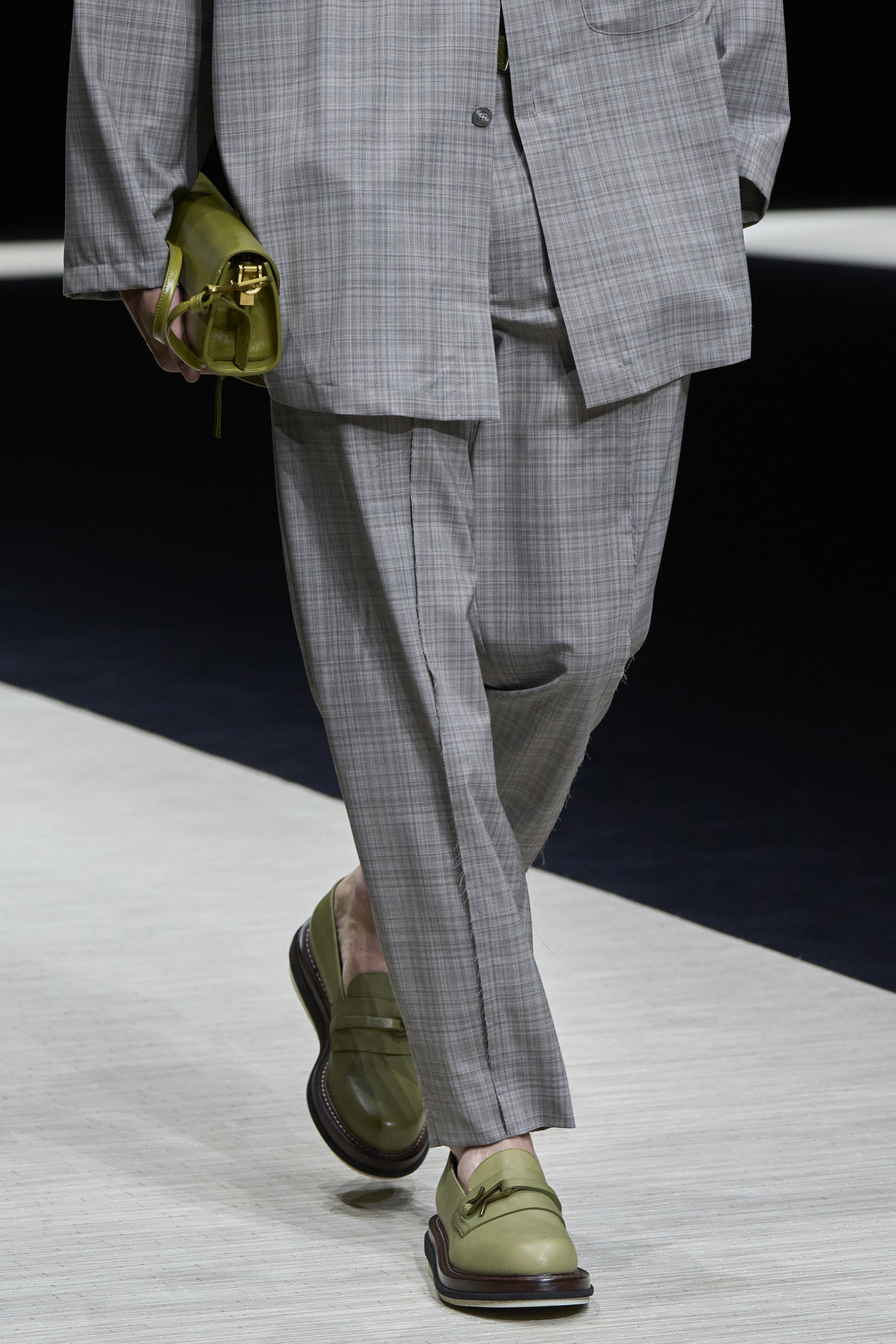 Emporio Armani  Spring 2025 Men's Fashion Show Details