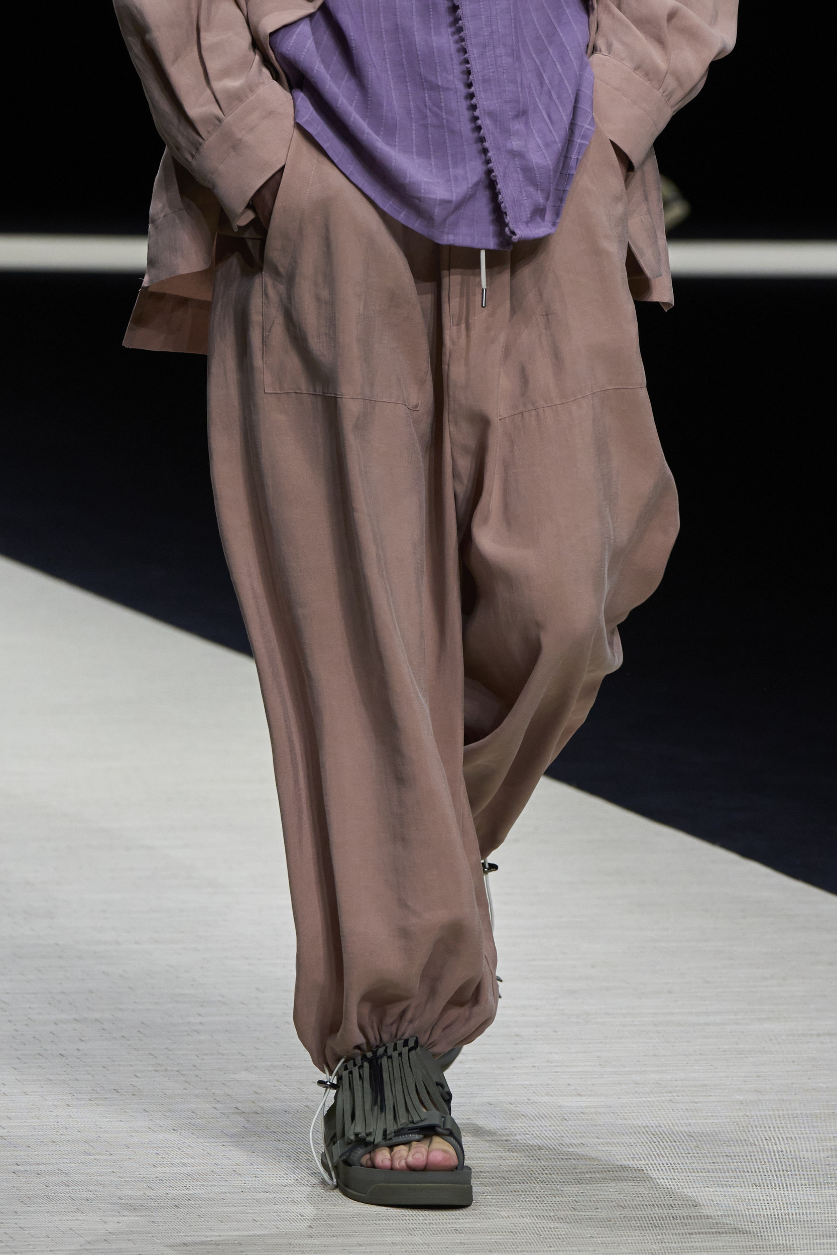 Emporio Armani  Spring 2025 Men's Fashion Show Details