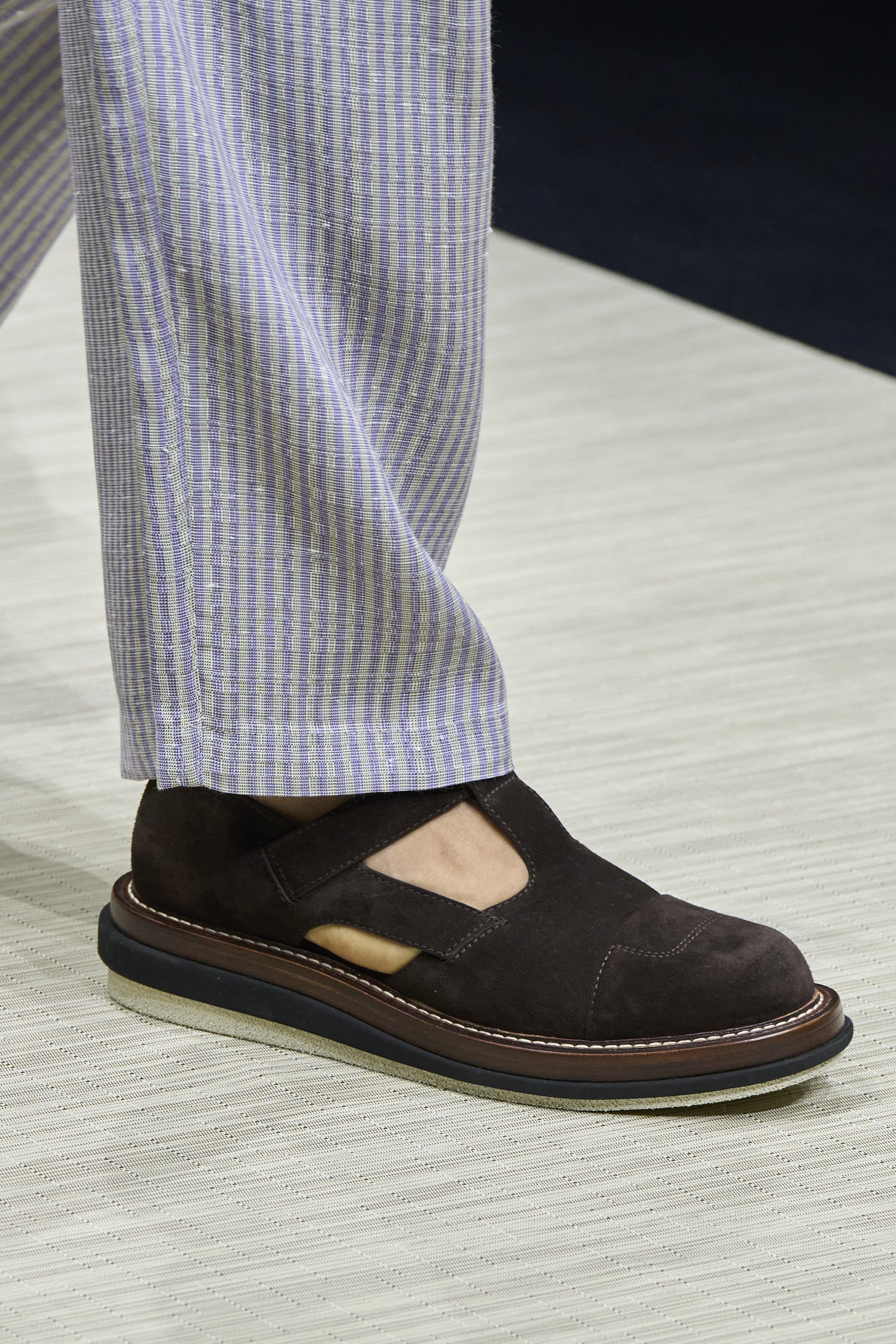 Emporio Armani  Spring 2025 Men's Fashion Show Details