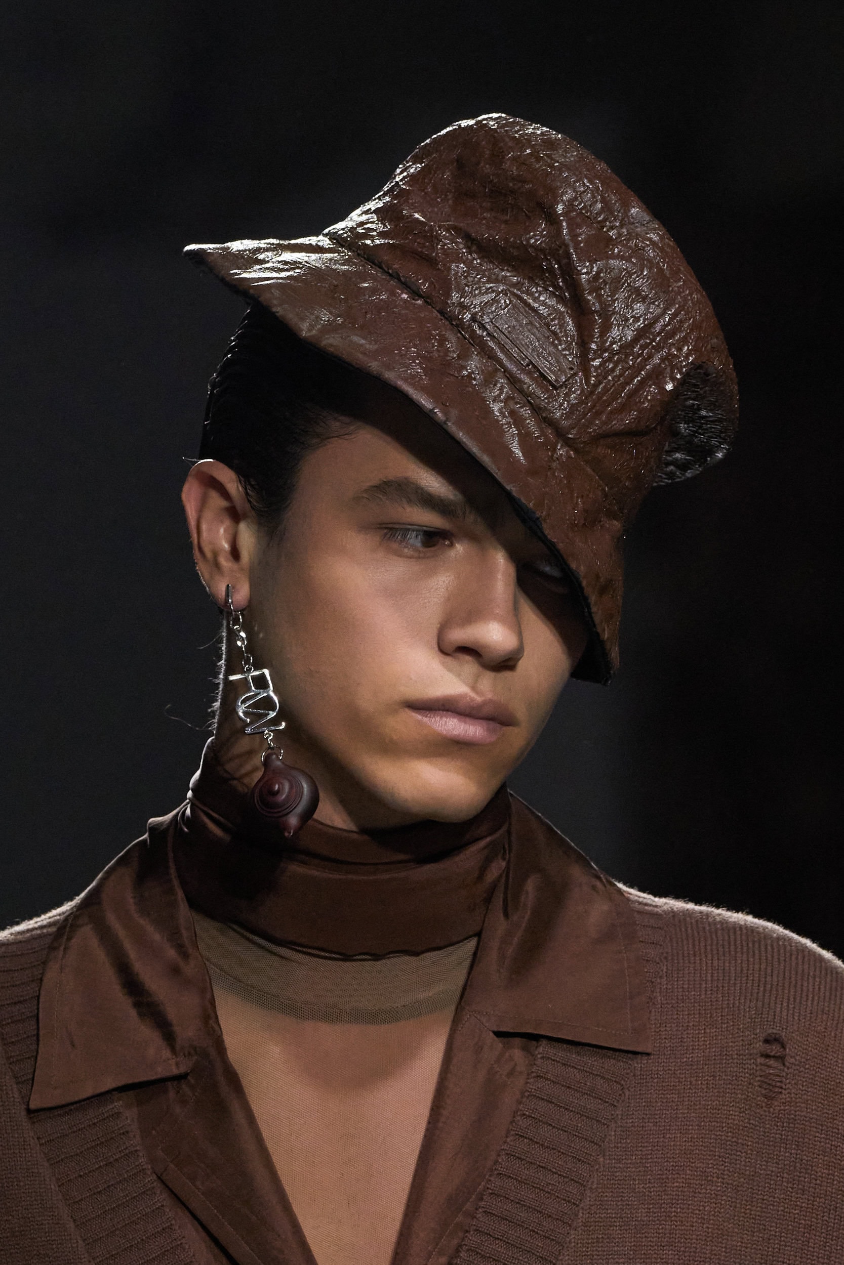 Feng Chen Wang  Spring 2025 Men's Fashion Show Details