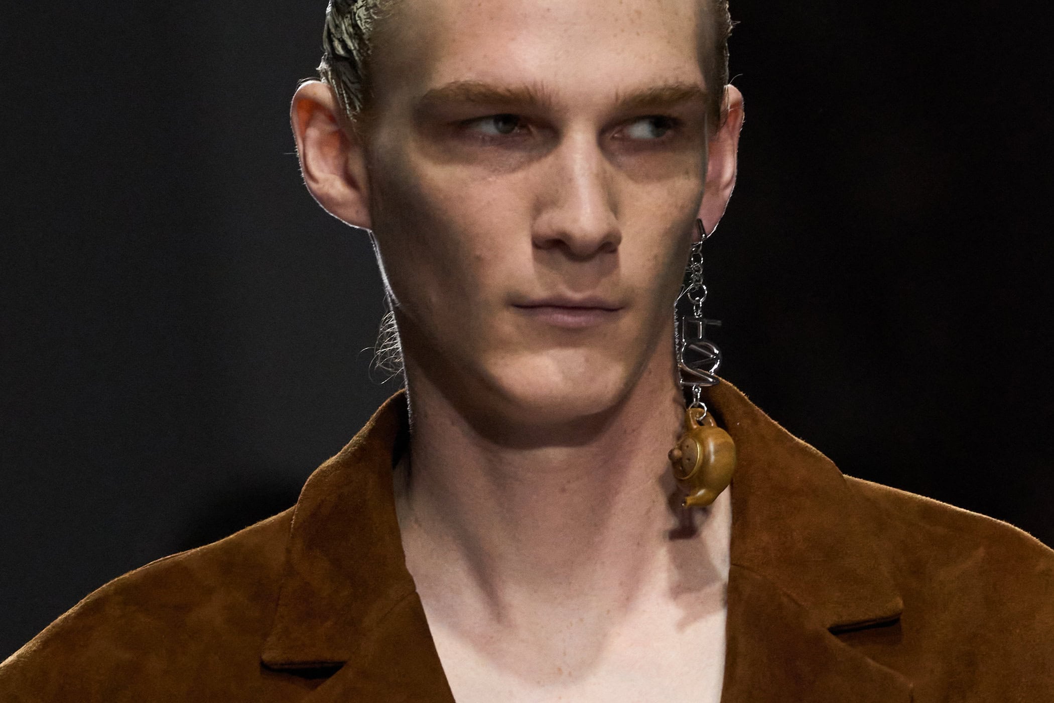 Feng Chen Wang  Spring 2025 Men's Fashion Show Details