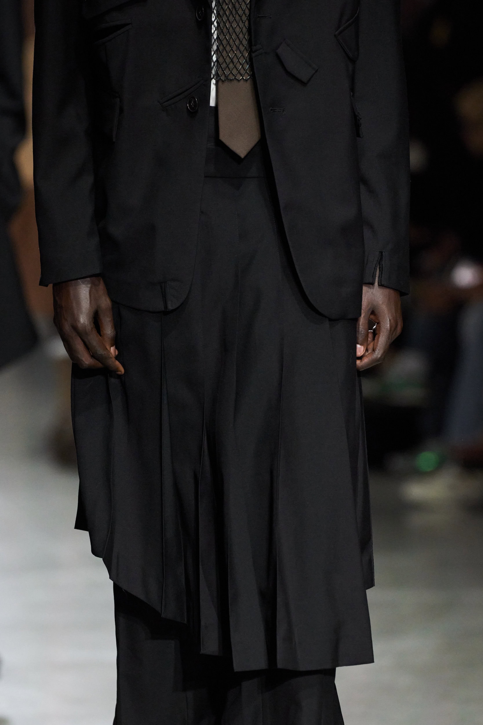 Feng Chen Wang  Spring 2025 Men's Fashion Show Details