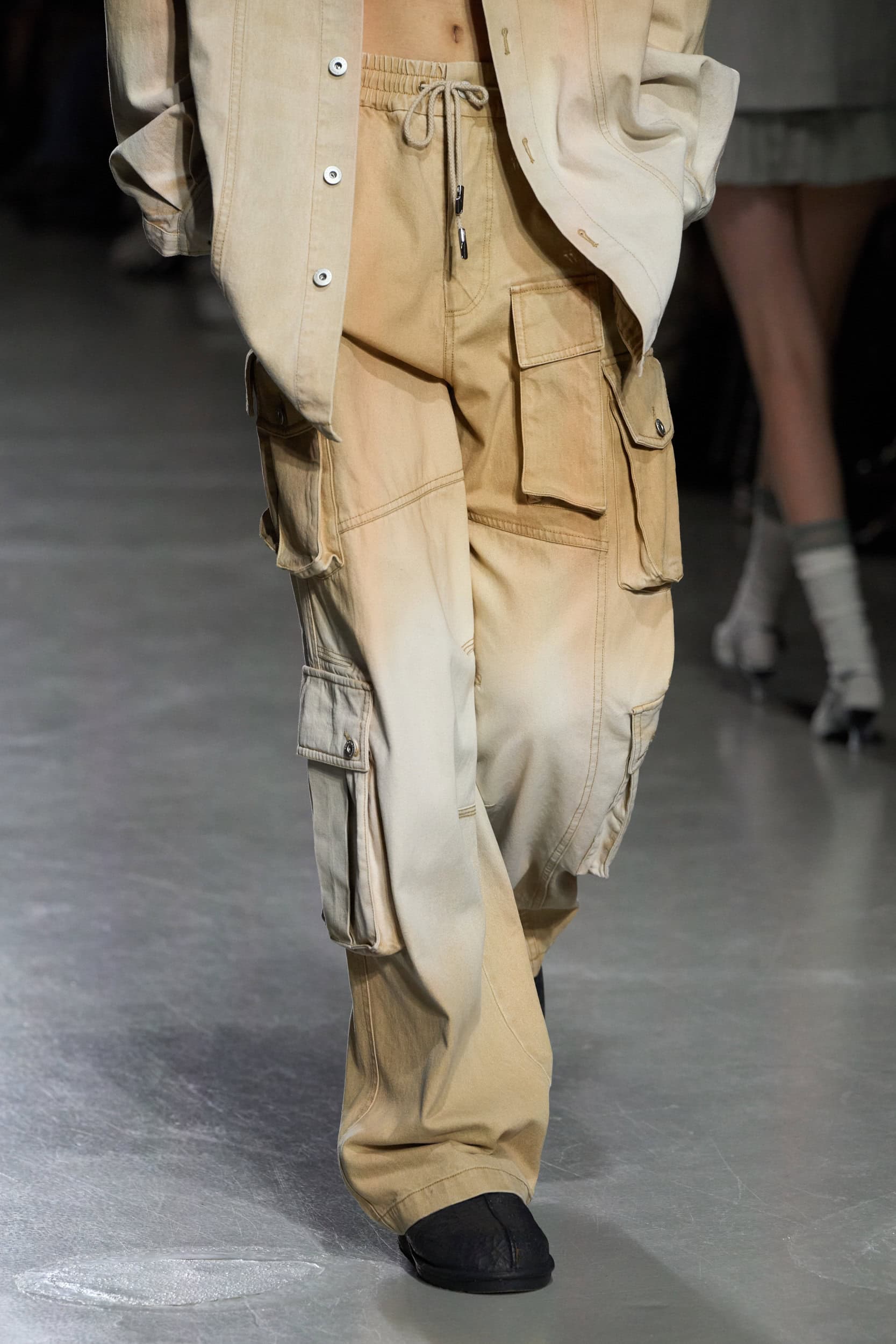 Feng Chen Wang  Spring 2025 Men's Fashion Show Details