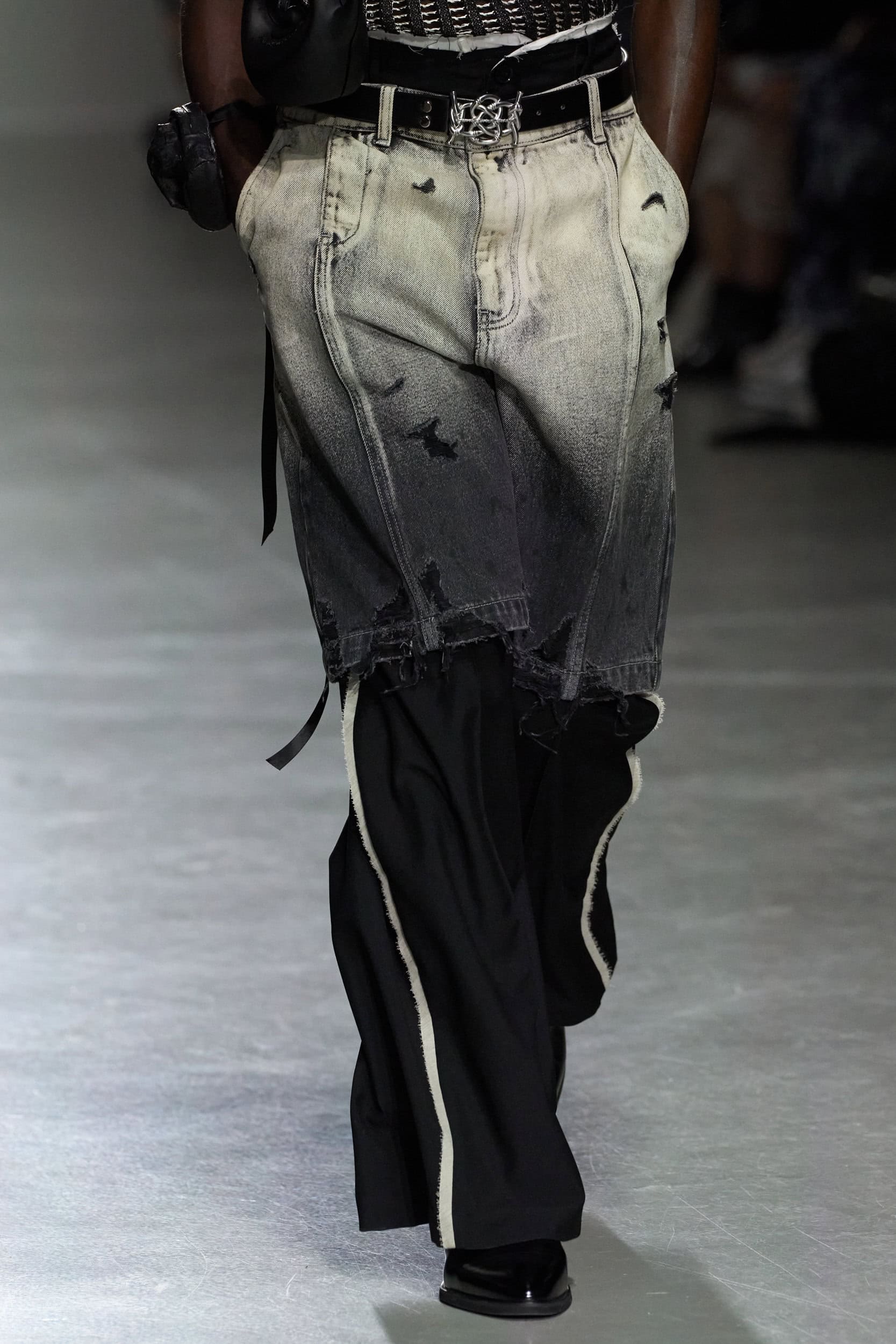 Feng Chen Wang  Spring 2025 Men's Fashion Show Details