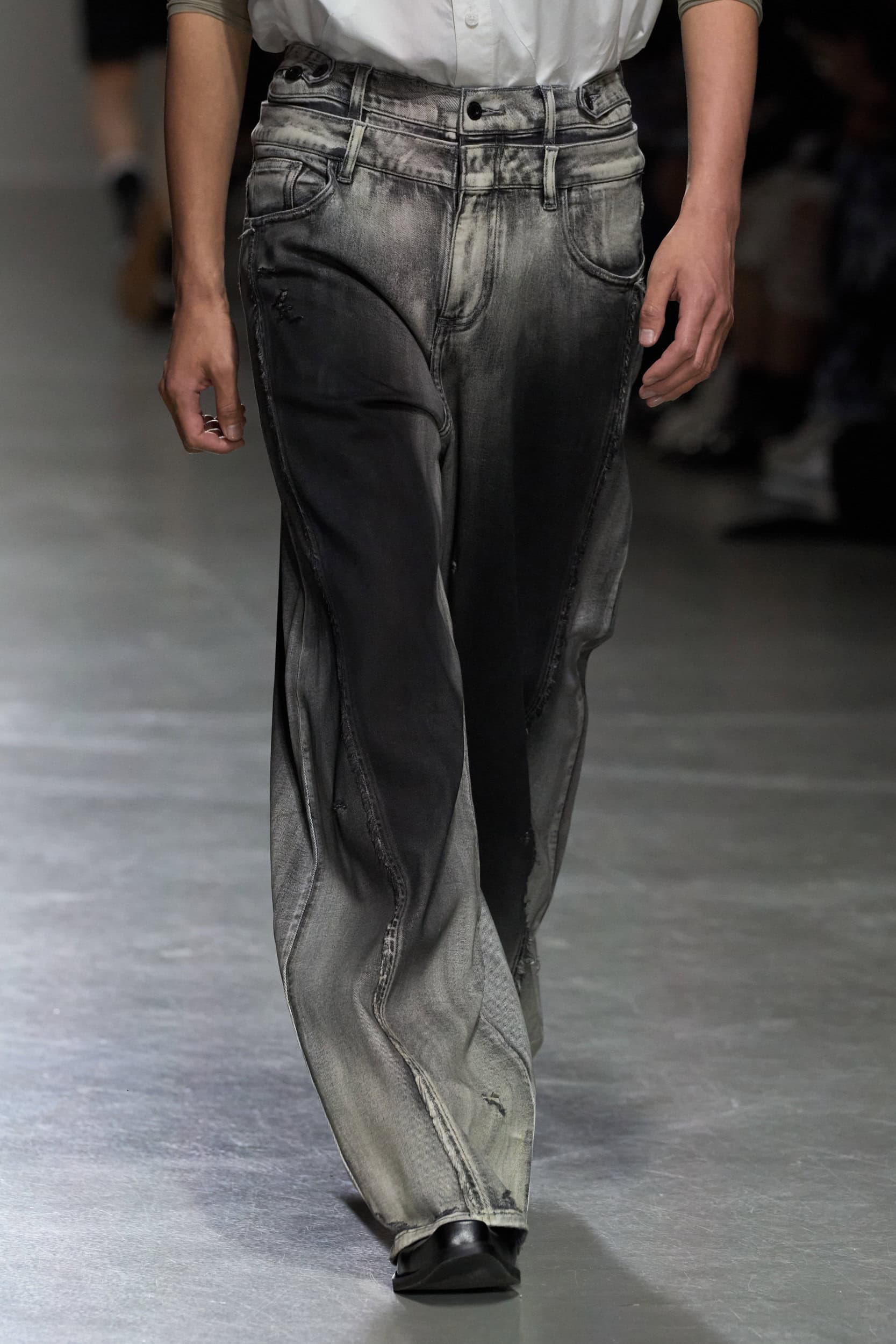 Feng Chen Wang  Spring 2025 Men's Fashion Show Details