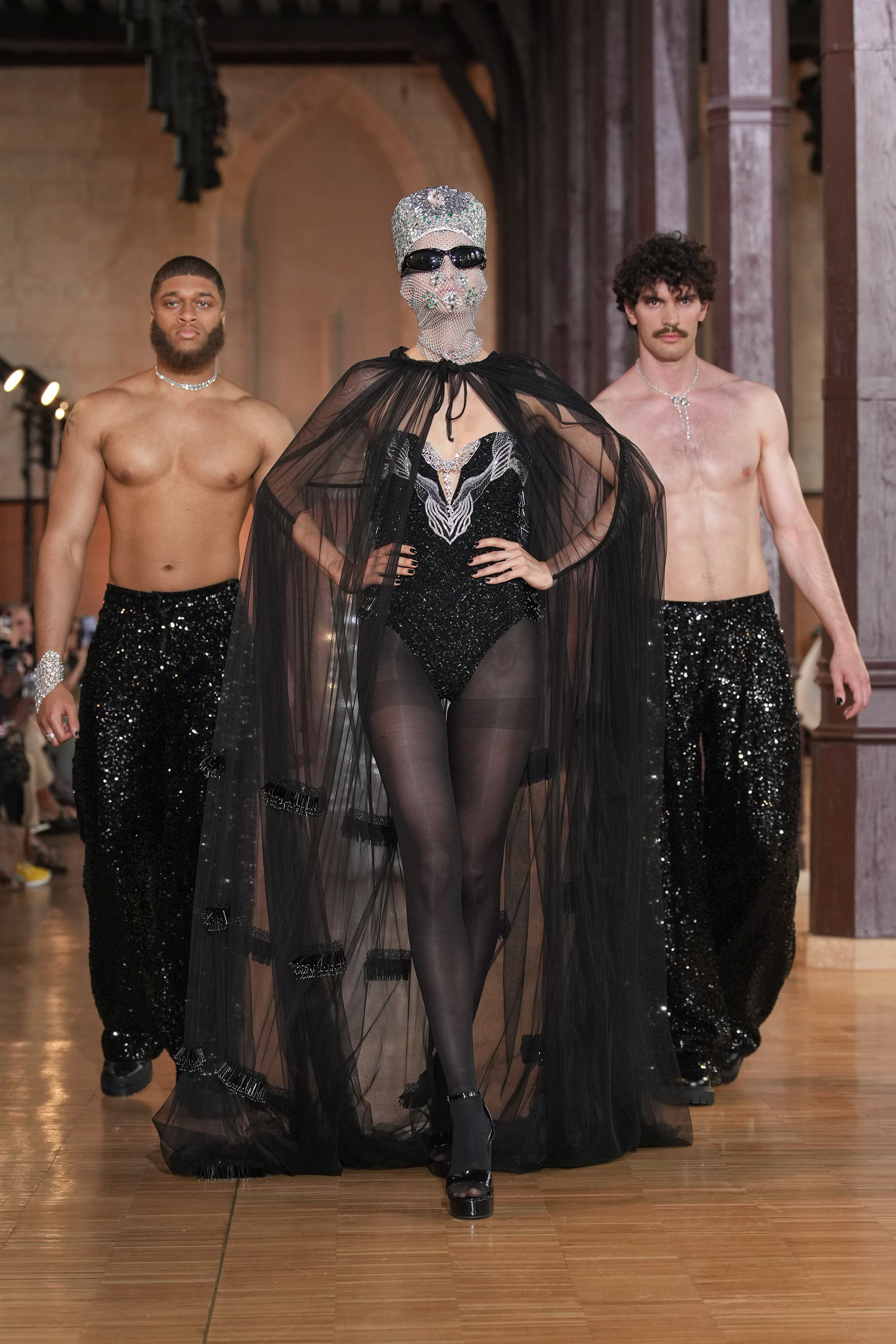 Rahul Mishra Fall 2025 Couture Fashion Show