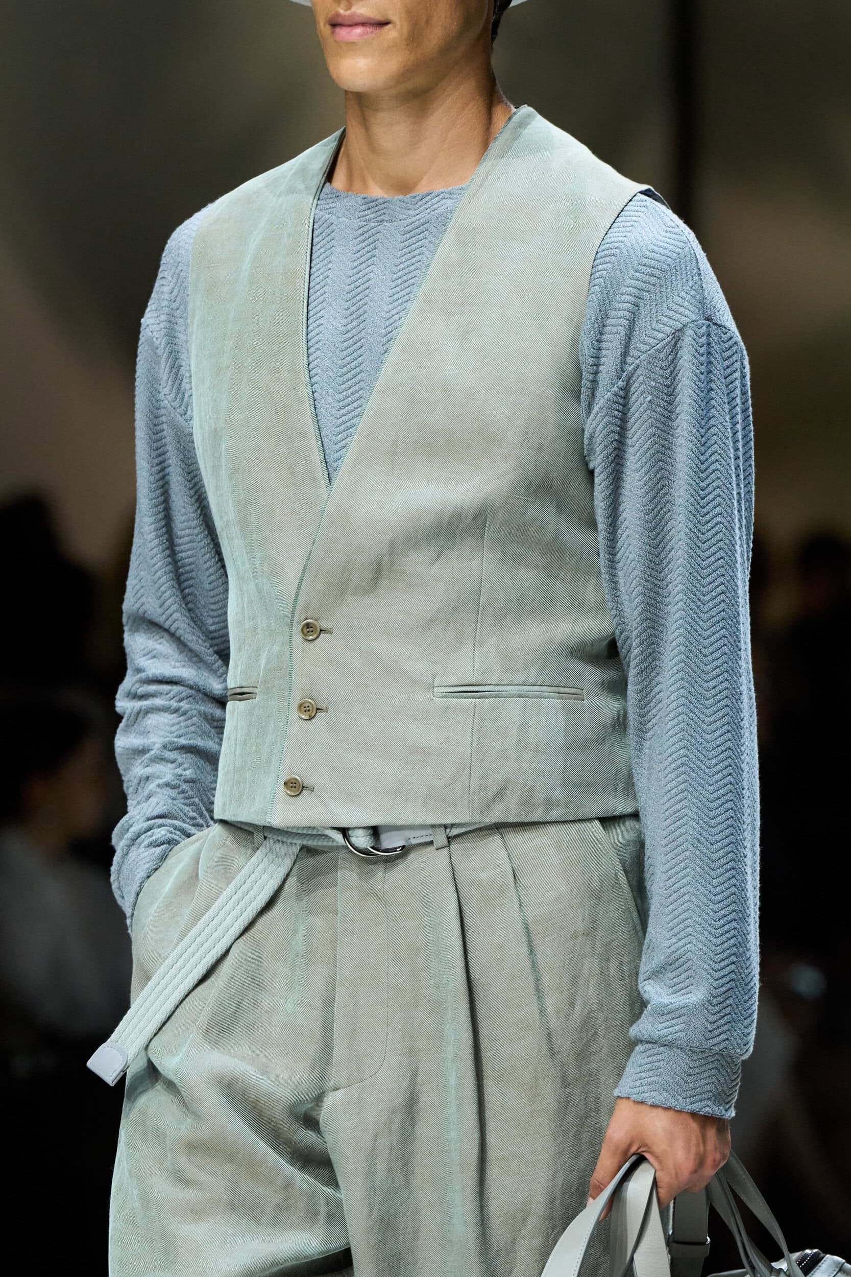 Giorgio Armani  Spring 2025 Men's Fashion Show Details