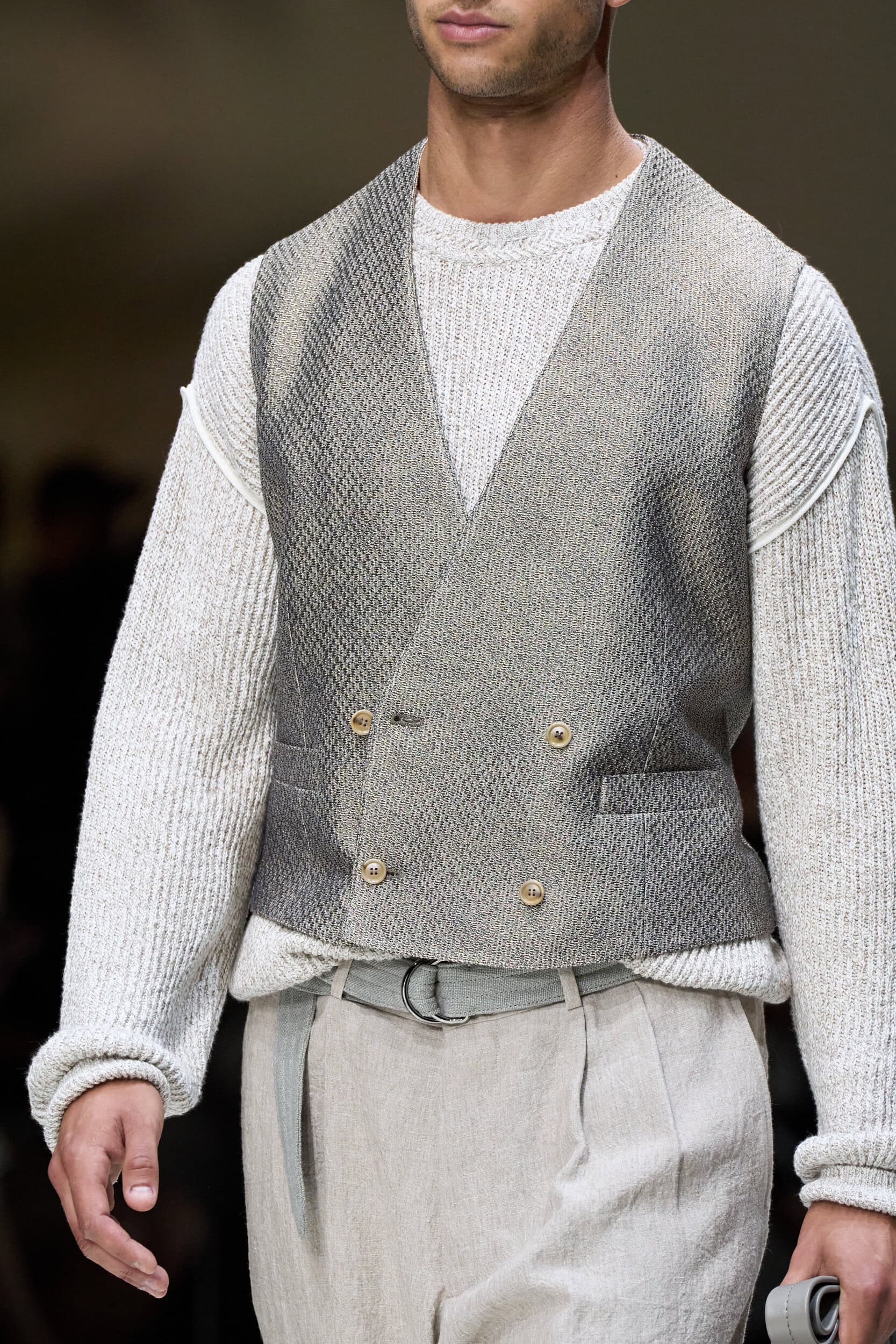 Giorgio Armani  Spring 2025 Men's Fashion Show Details