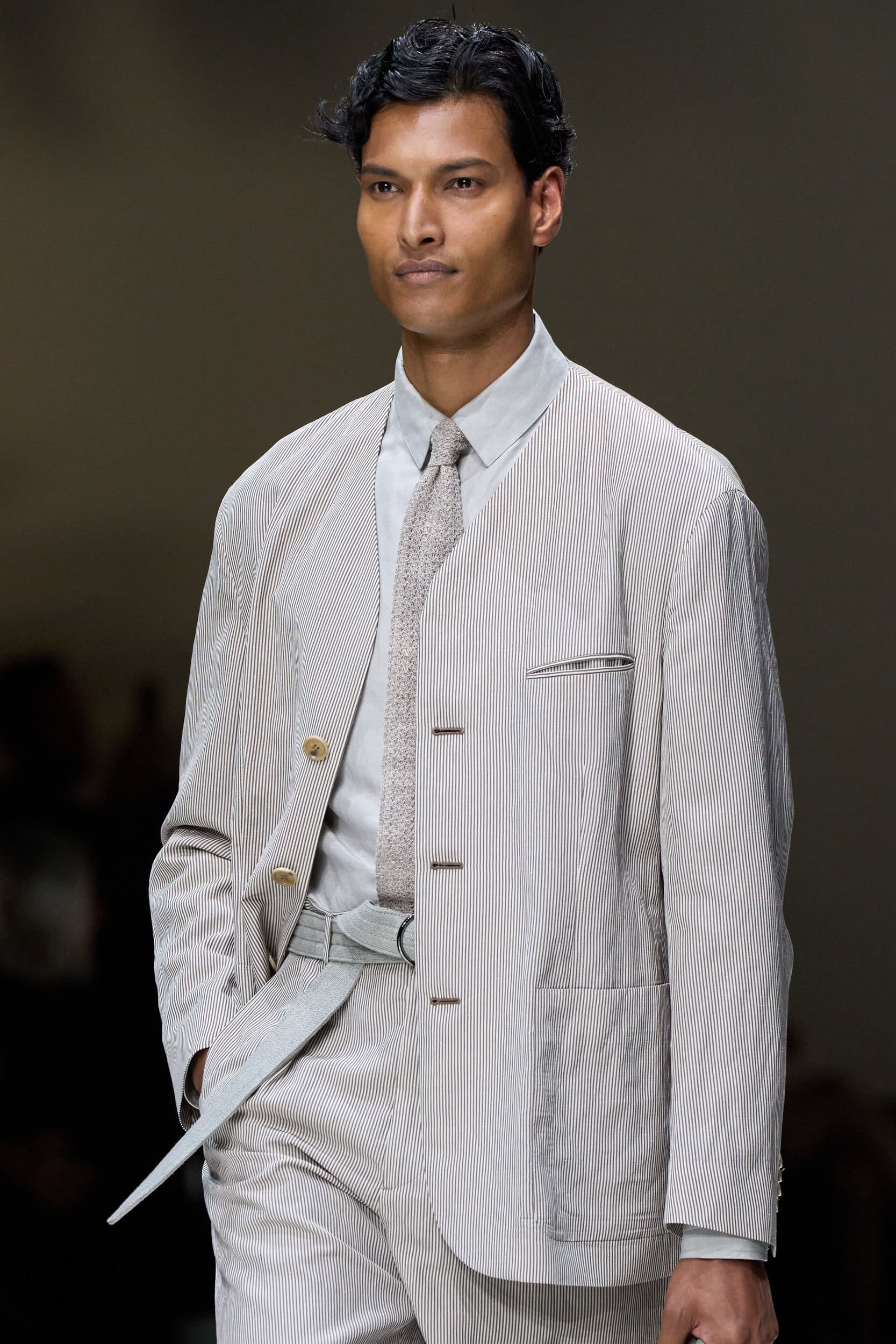 Giorgio Armani  Spring 2025 Men's Fashion Show Details